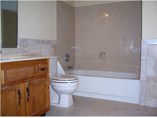 ST ANDREWS EAST BLUEWATER BAY - Residential Lease