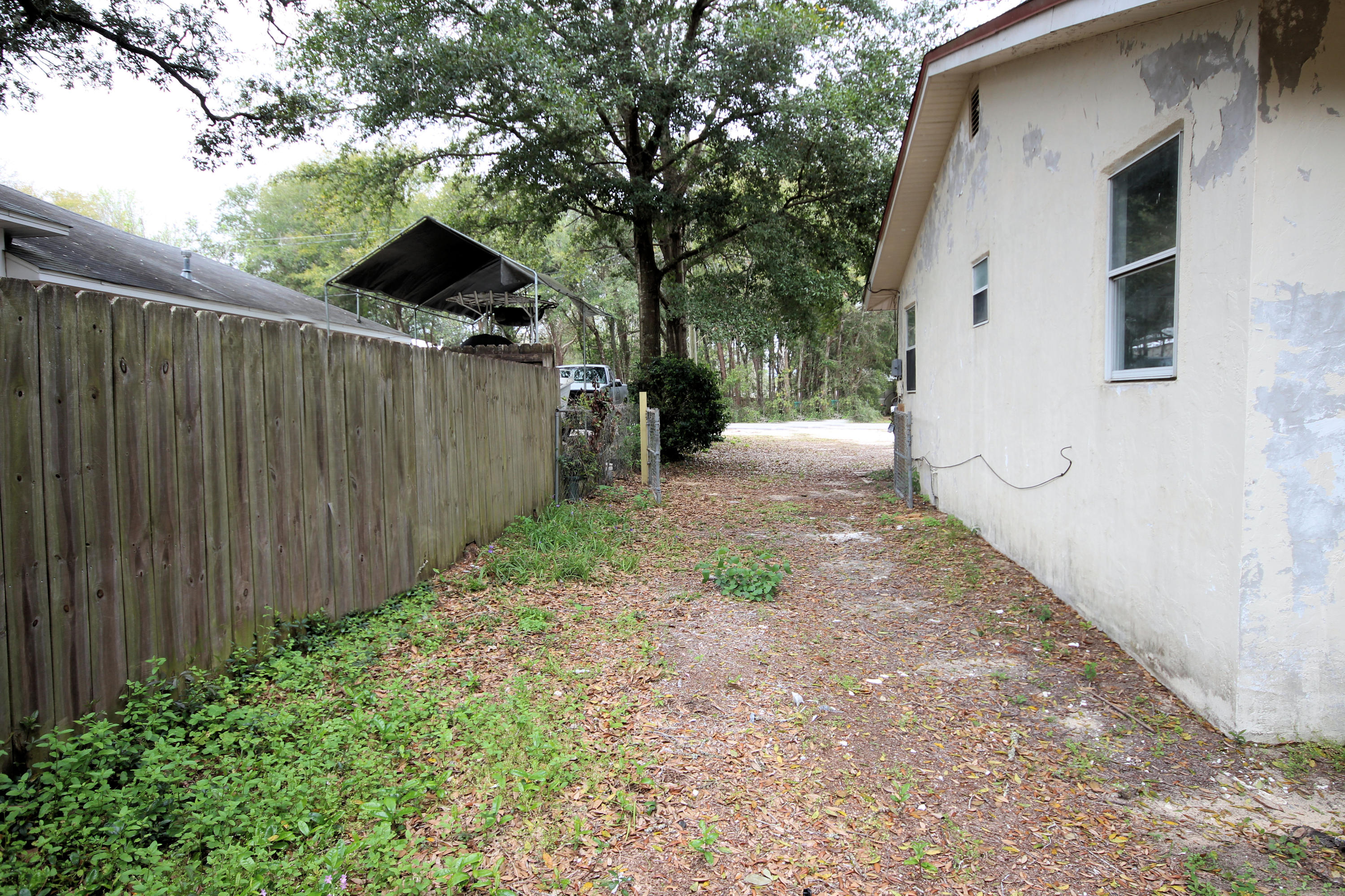 ROSEMONT - Residential Lease