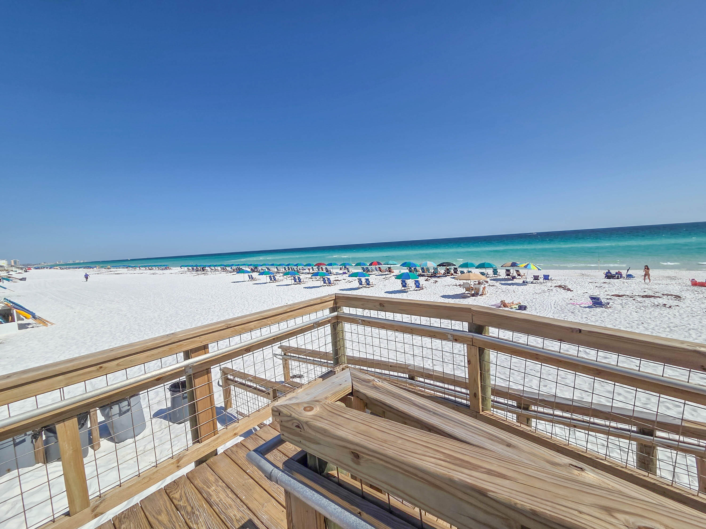 SANDPIPER COVE - Residential