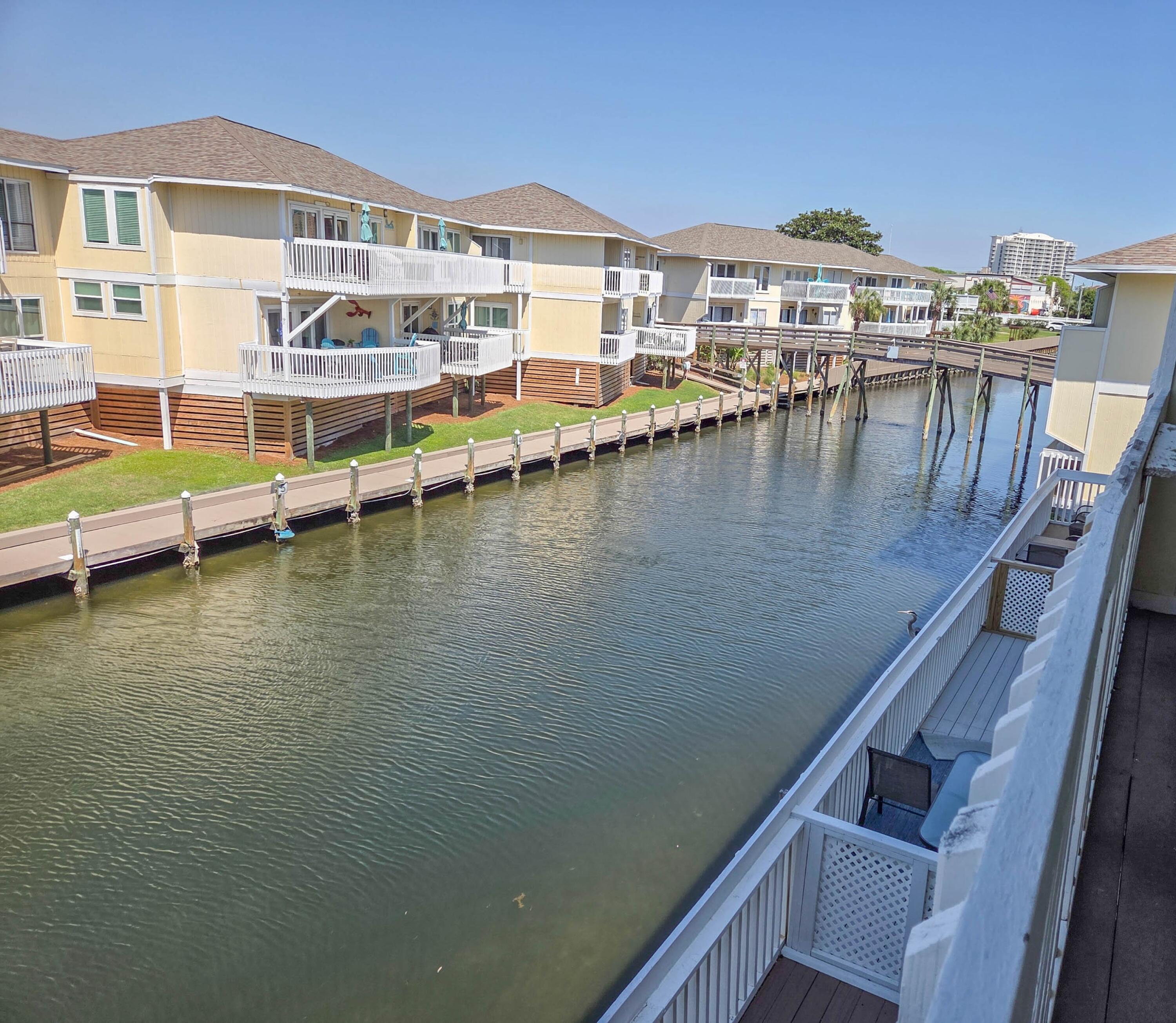 SANDPIPER COVE - Residential