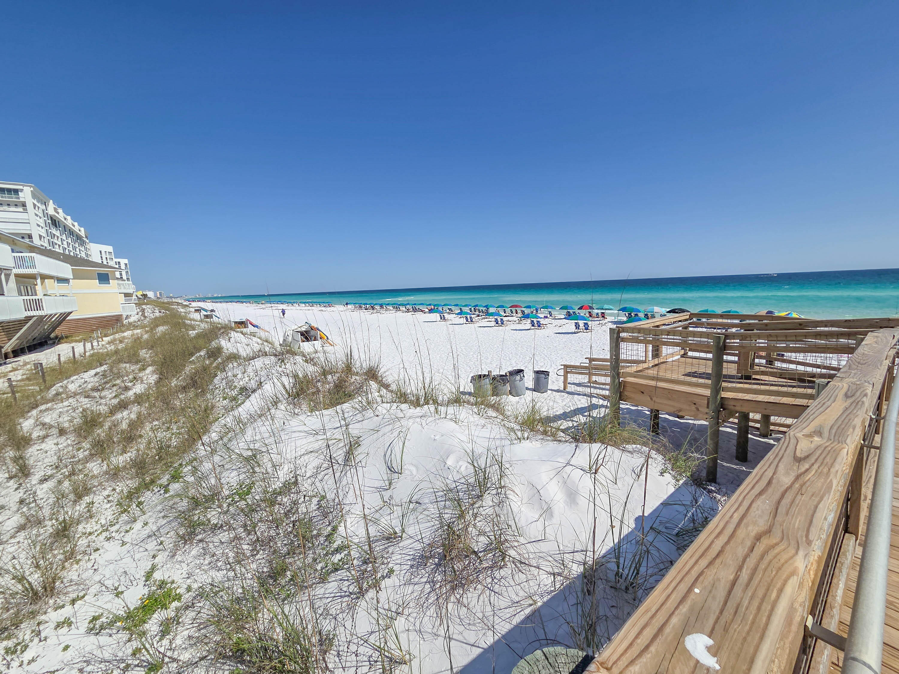 SANDPIPER COVE - Residential