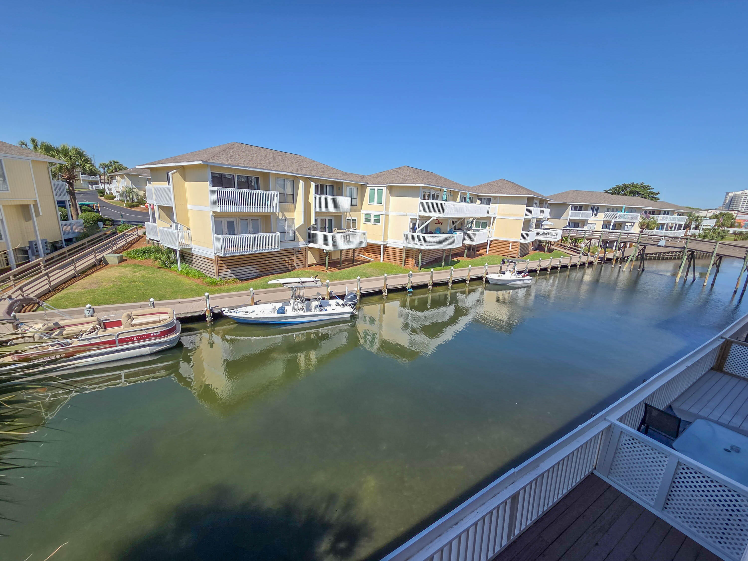 SANDPIPER COVE - Residential