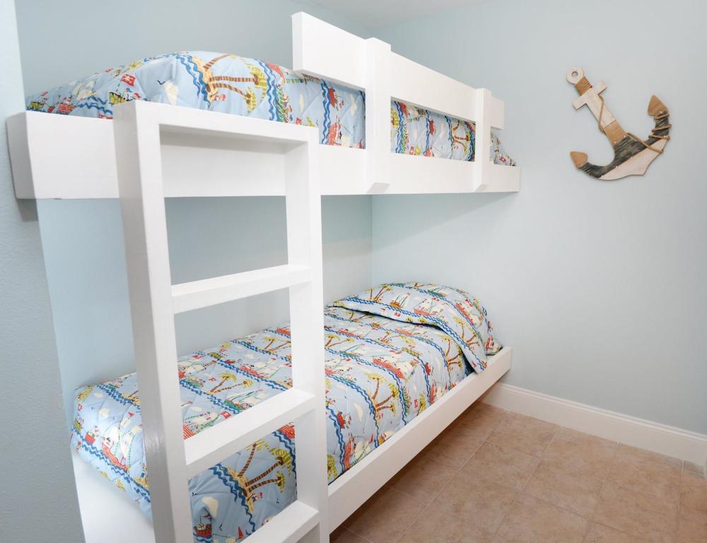 Laketown Wharf - Residential