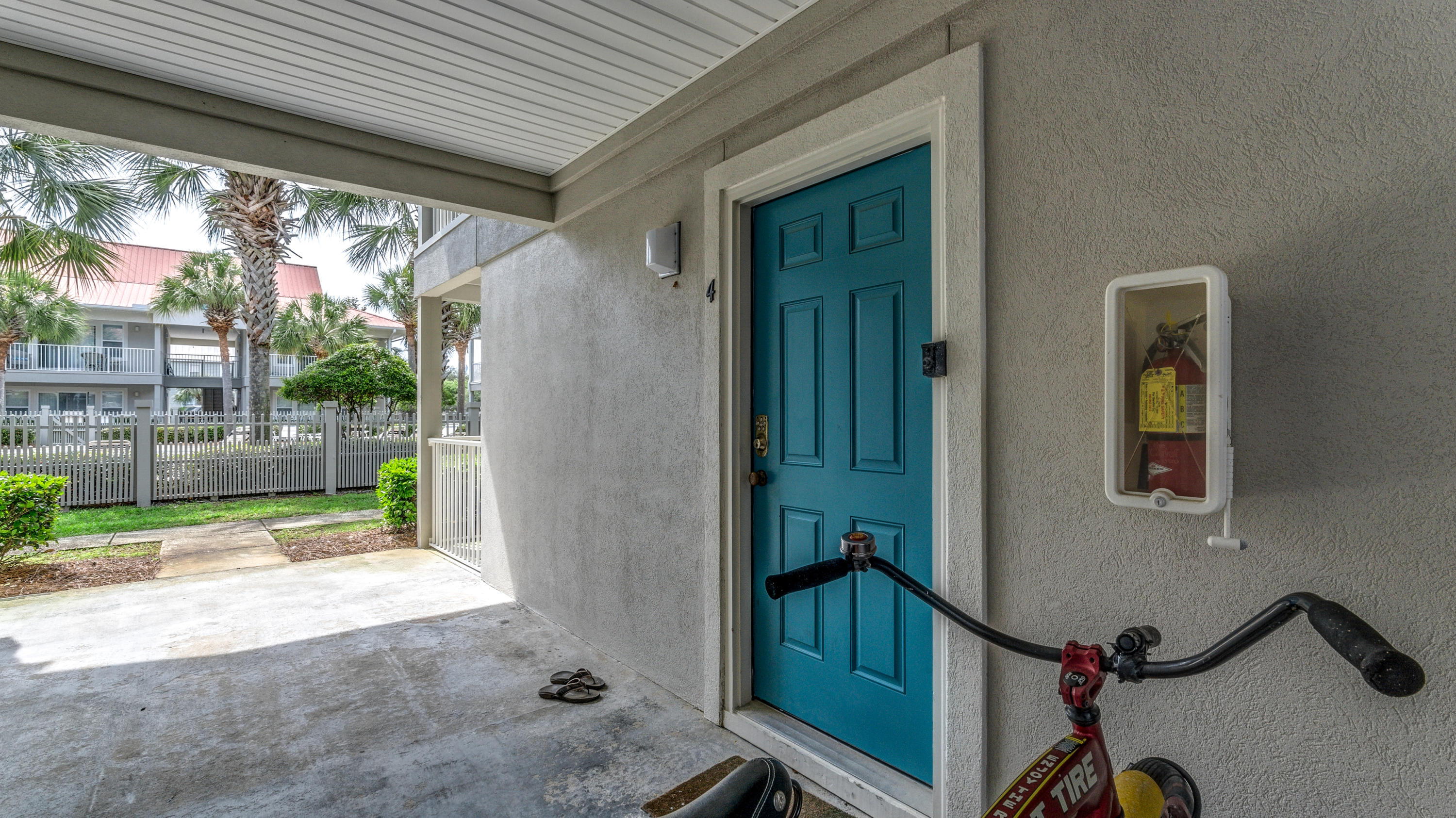 ROLLIN TIDE VILLAS - Residential