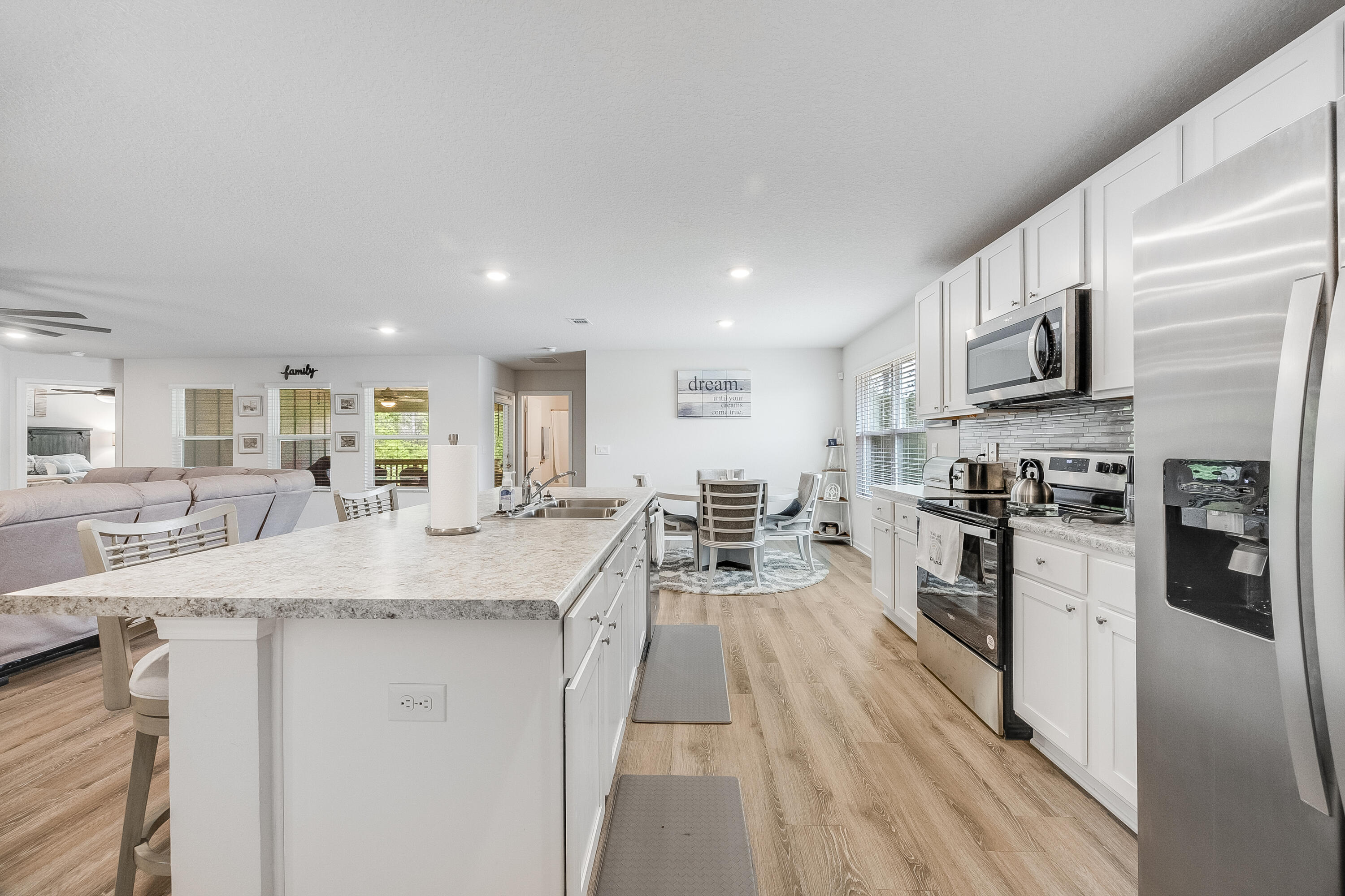 TIMBERLAND RIDGE LOT 1 BLK F - Residential