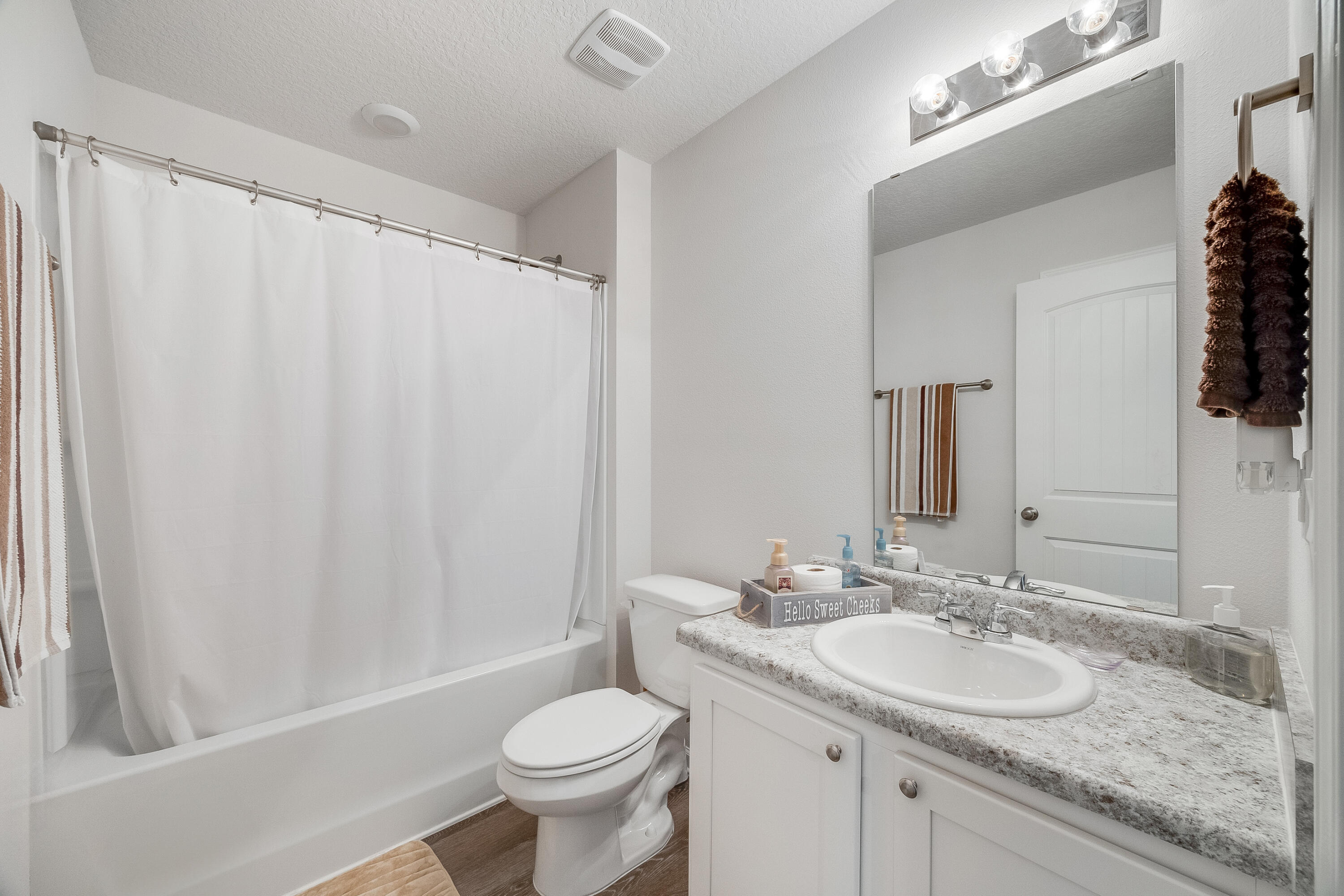 TIMBERLAND RIDGE LOT 1 BLK F - Residential