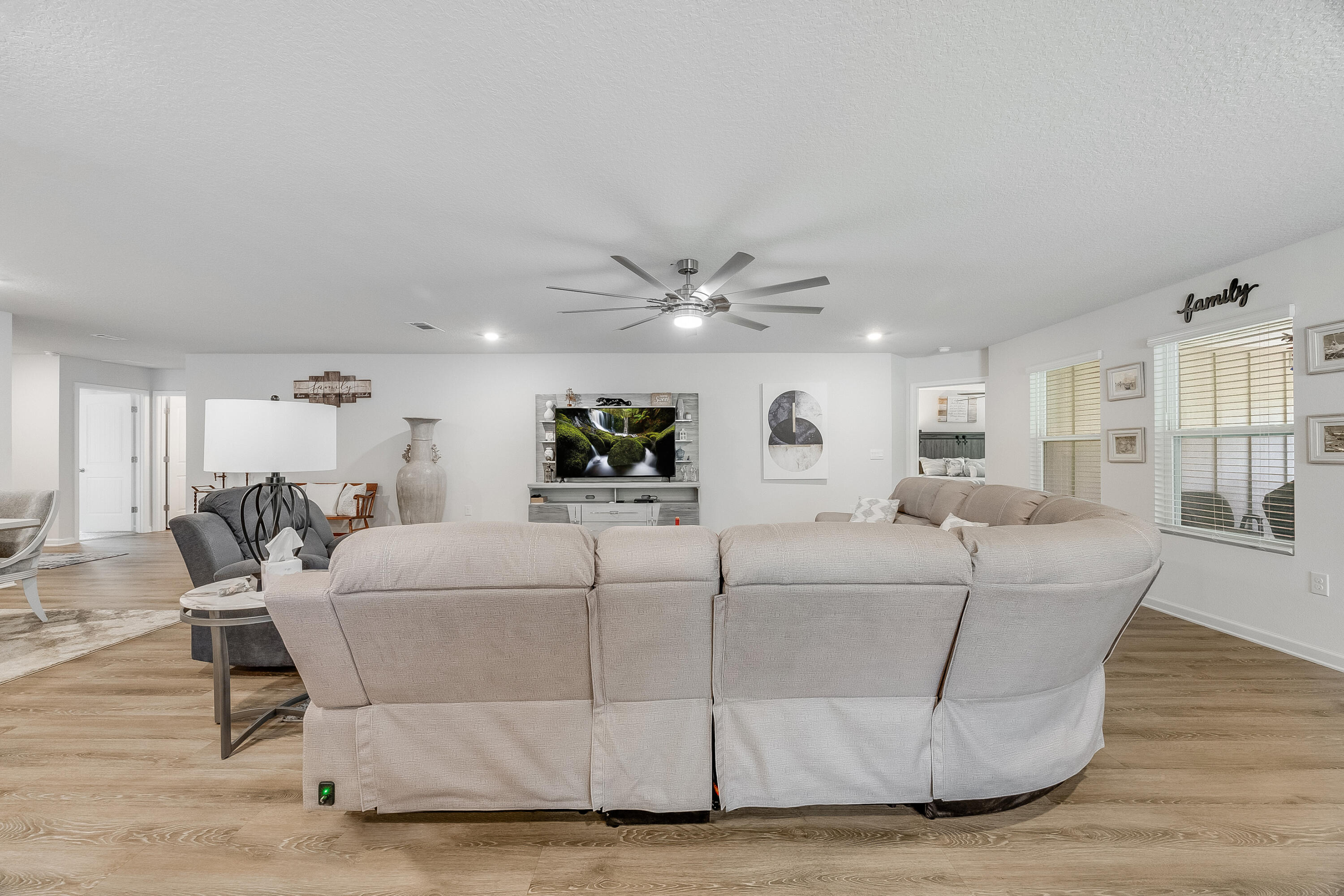 TIMBERLAND RIDGE LOT 1 BLK F - Residential