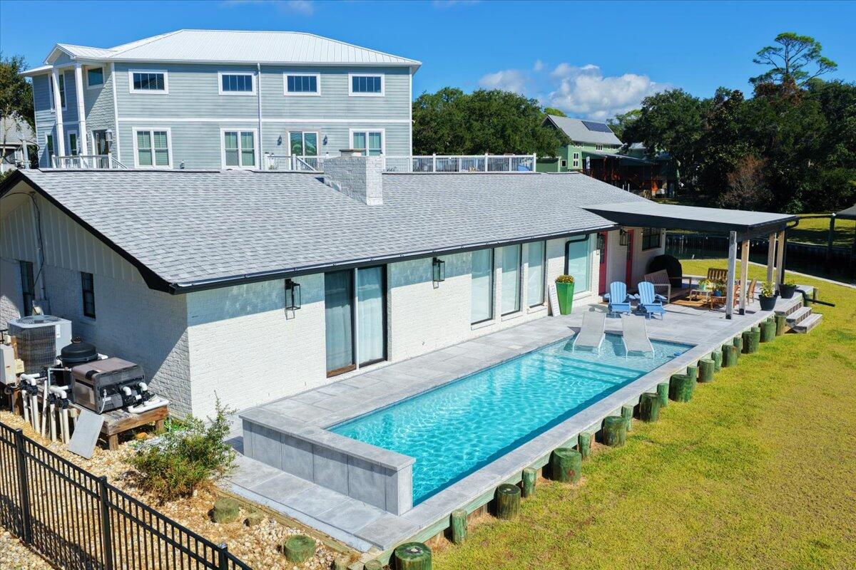 SOUNDSIDE RESUB - Residential