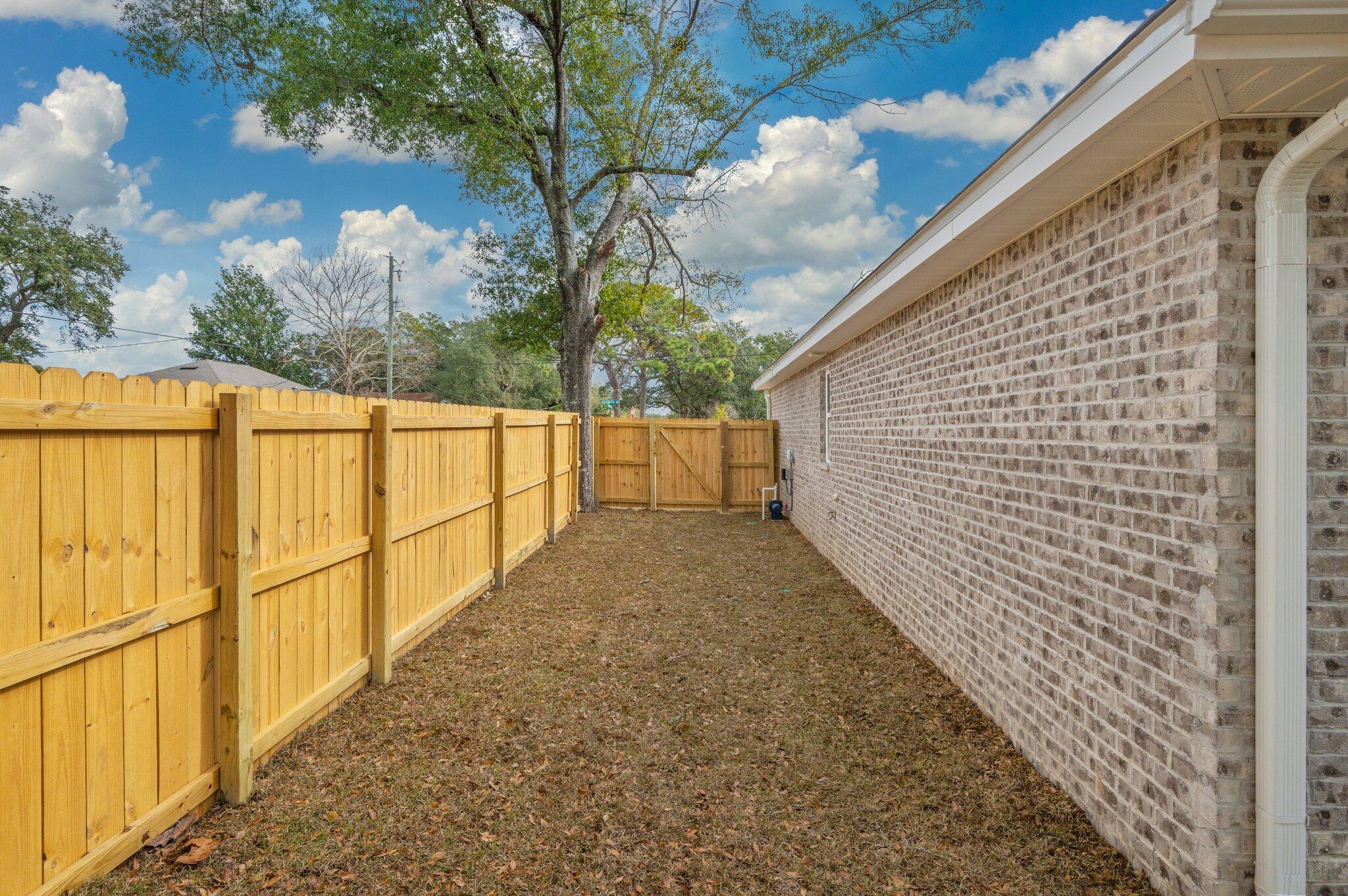 FIELD S/D 2ND ADDN - Residential