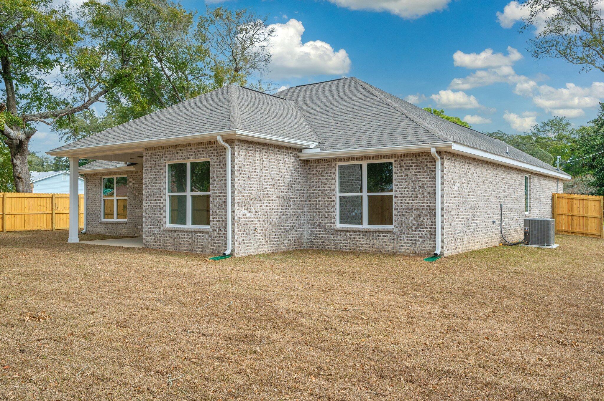 FIELD S/D 2ND ADDN - Residential