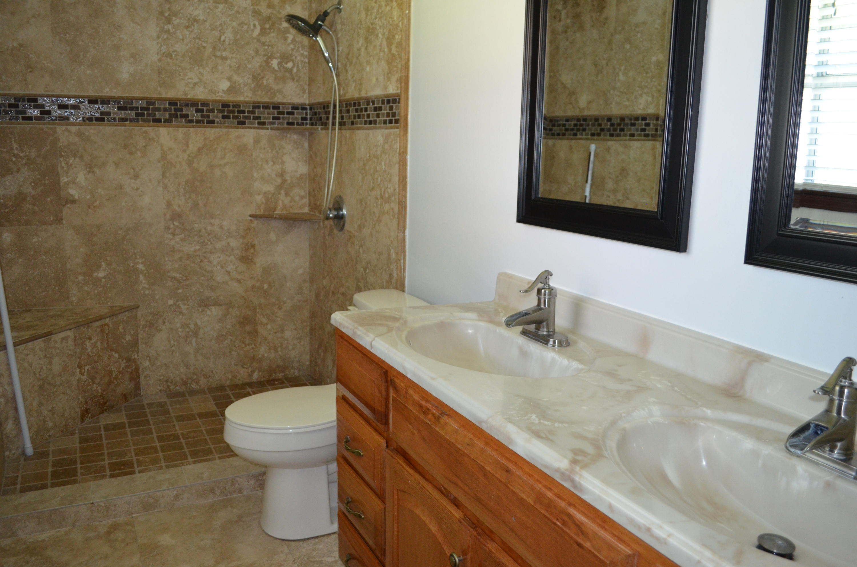 CANTERBURY WOODS - Residential Lease