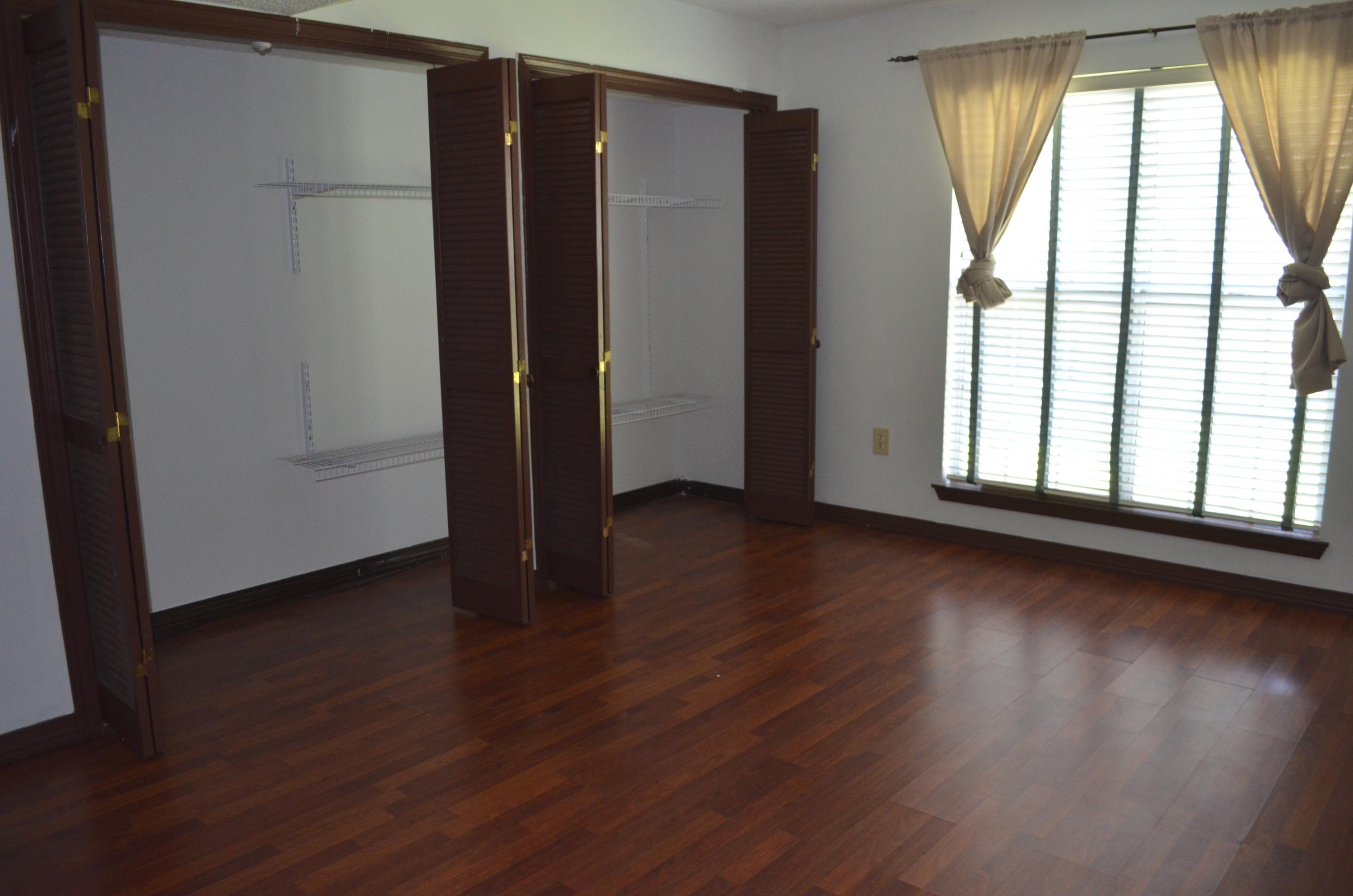 CANTERBURY WOODS - Residential Lease