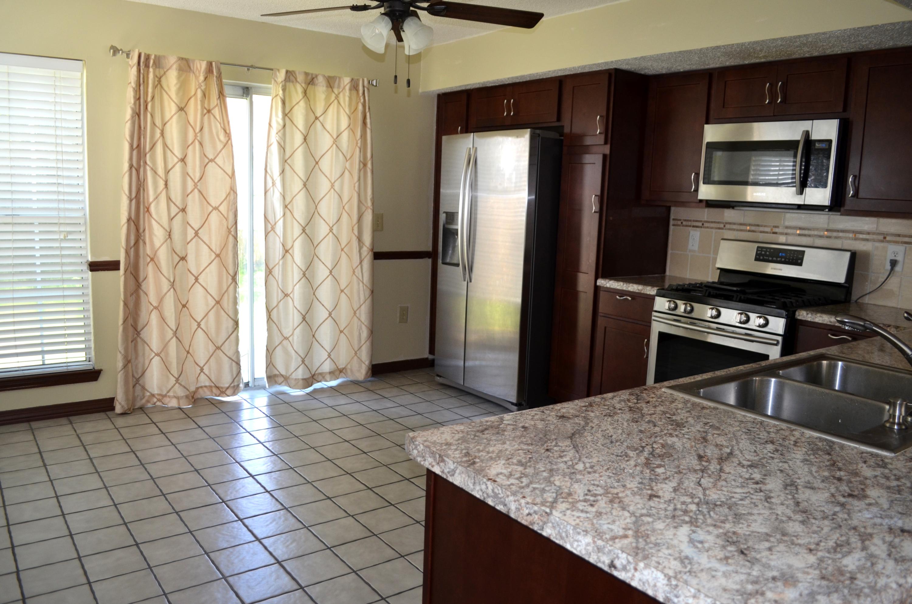 CANTERBURY WOODS - Residential Lease