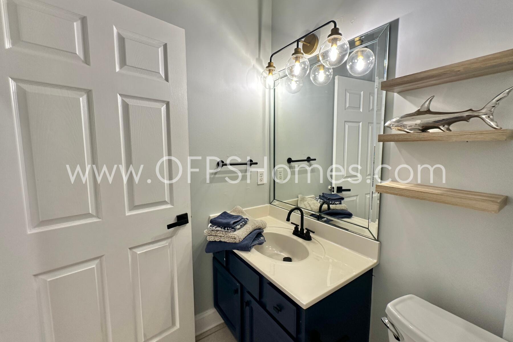PLAZA THE - Residential Lease