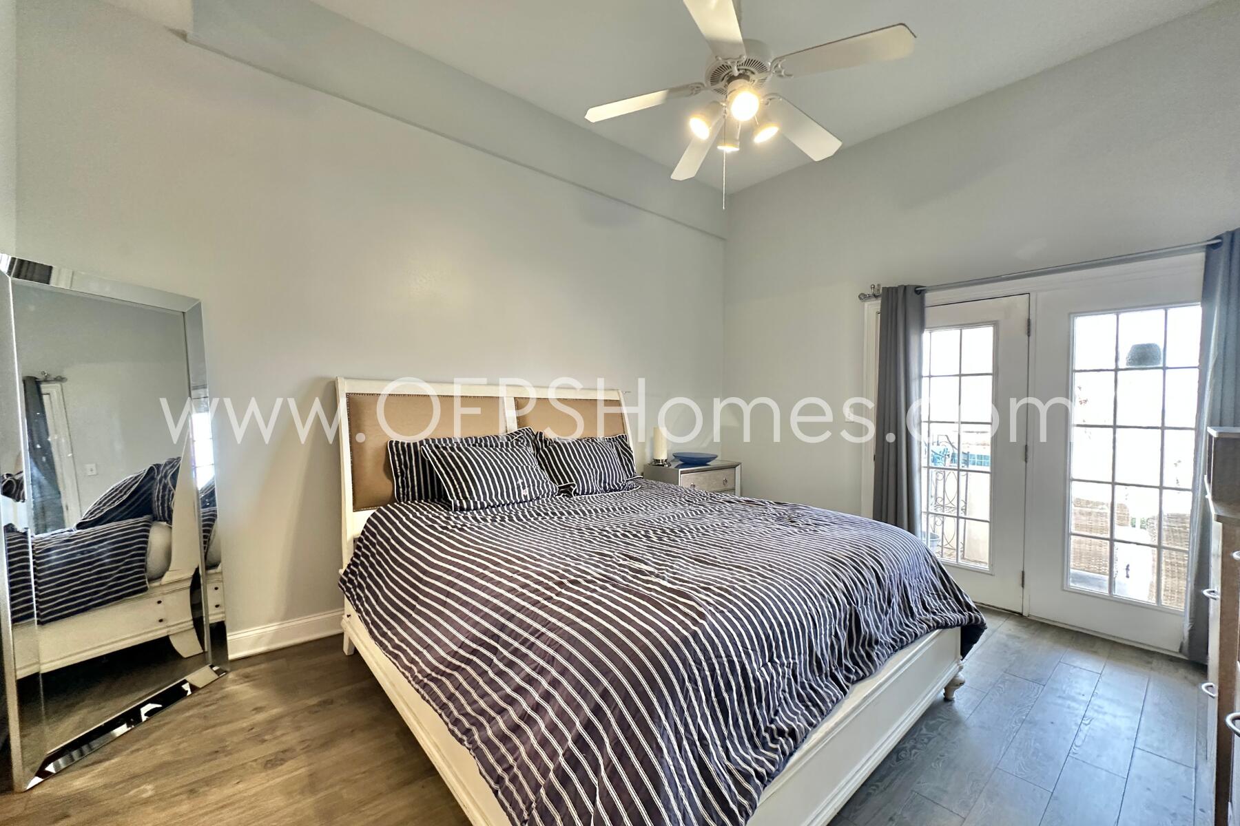 PLAZA THE - Residential Lease