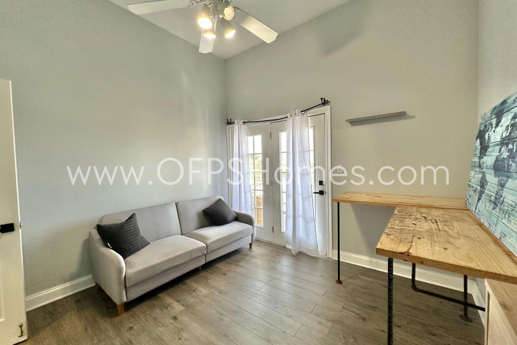 PLAZA THE - Residential Lease