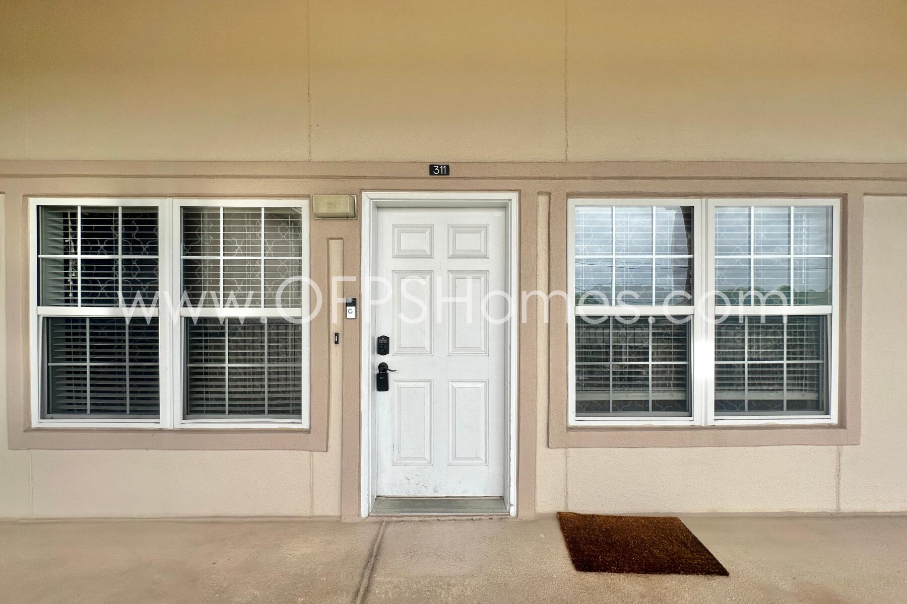 PLAZA THE - Residential Lease
