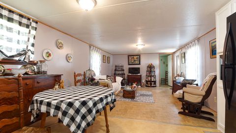 A home in DeFuniak Springs