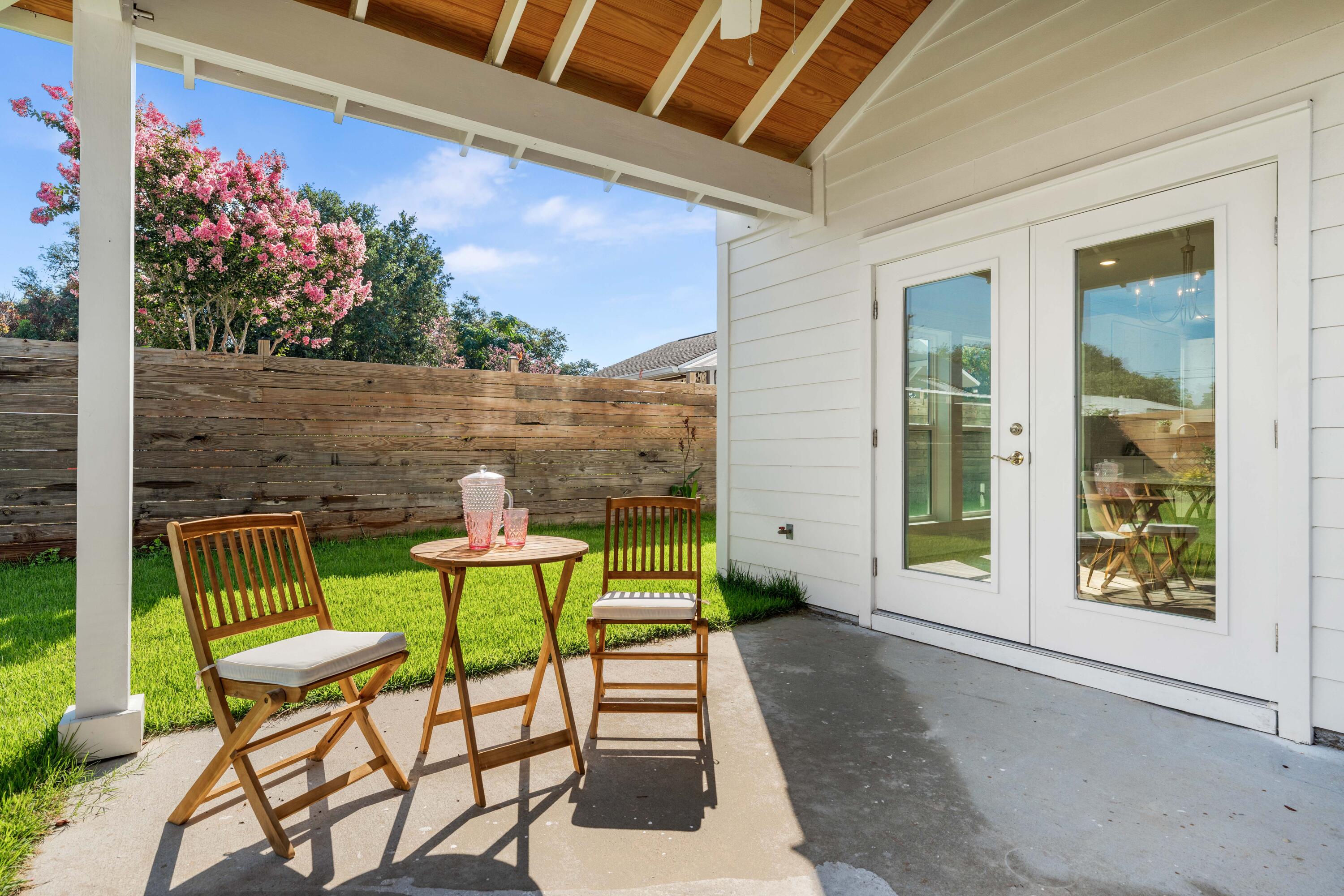 DESTIN COTTAGES - Residential