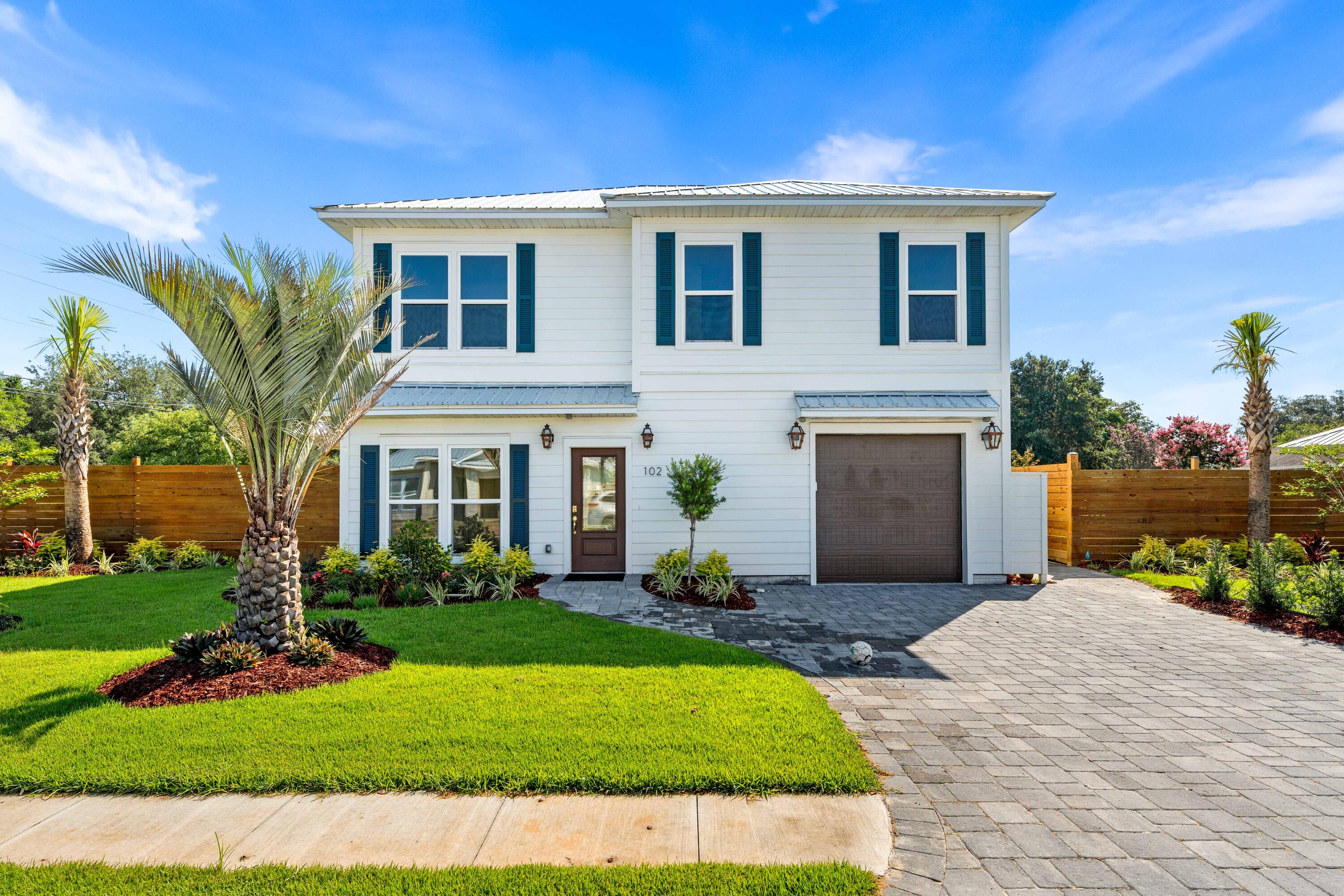 DESTIN COTTAGES - Residential