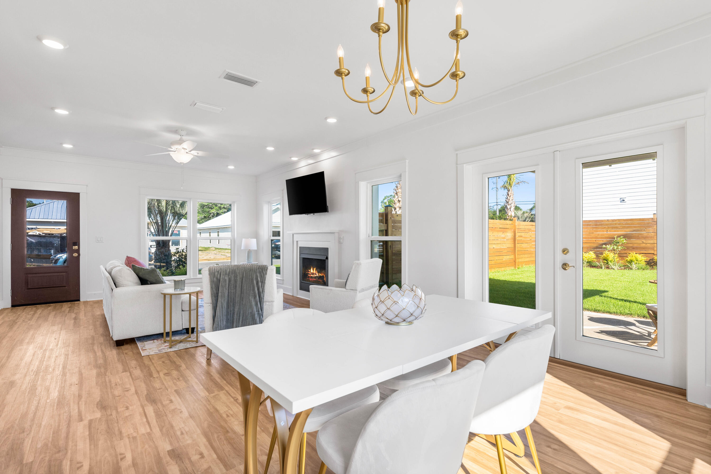 DESTIN COTTAGES - Residential