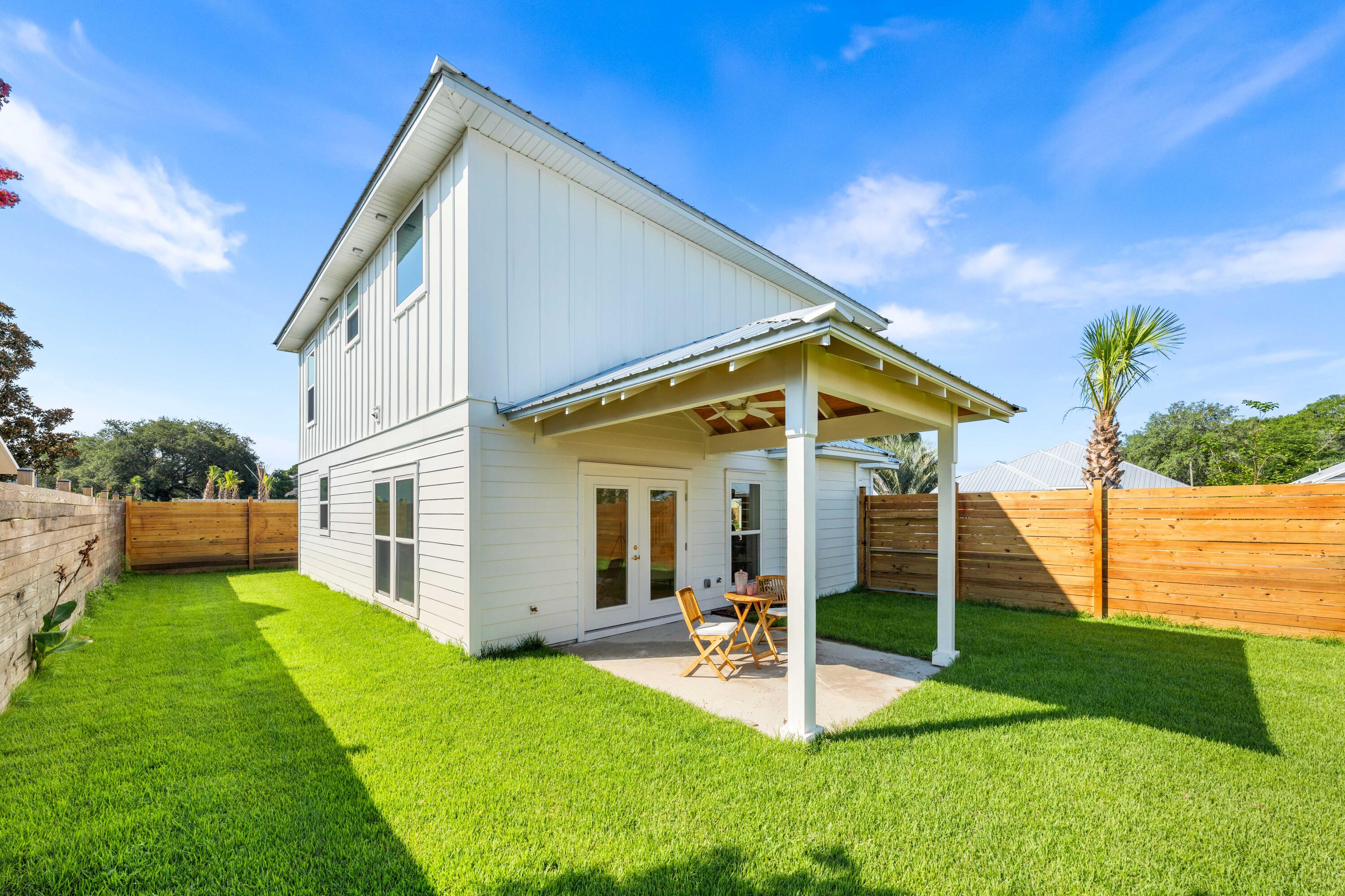 DESTIN COTTAGES - Residential