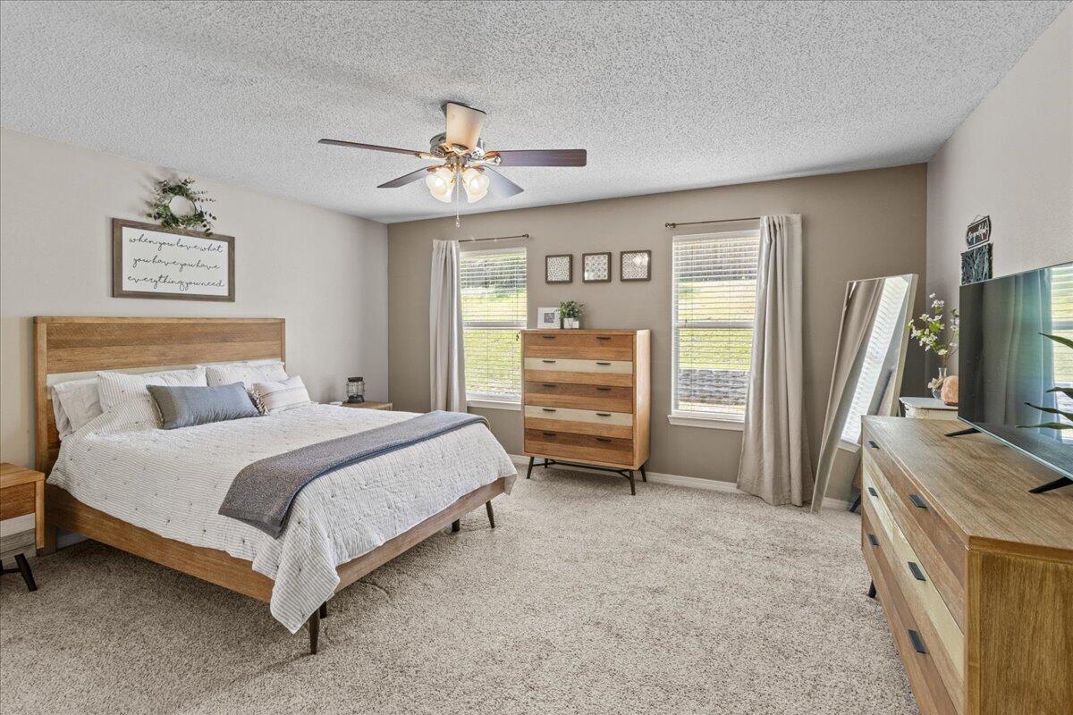 COUNTRYVIEW ESTATES 10TH ADDN - Residential