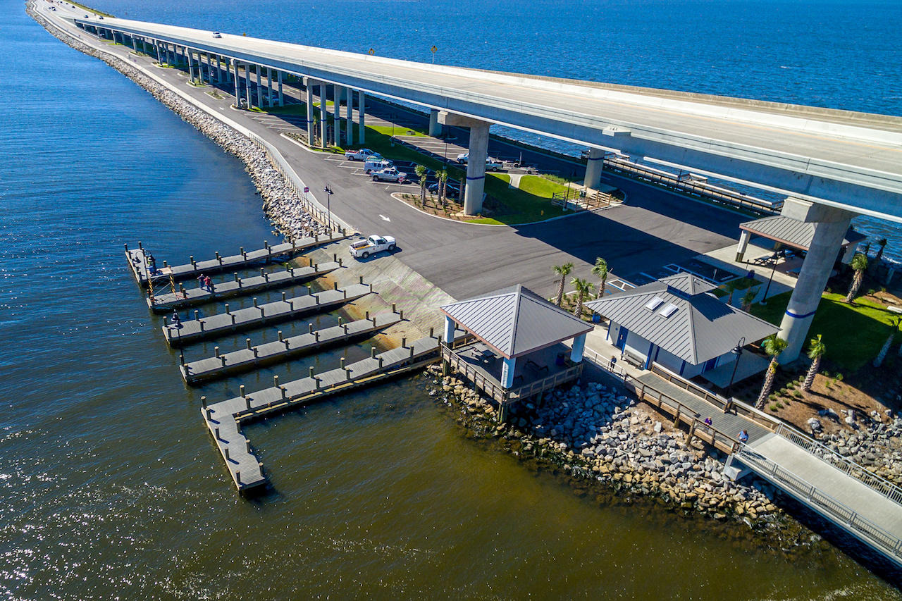 LAGRANGE LANDING - Land