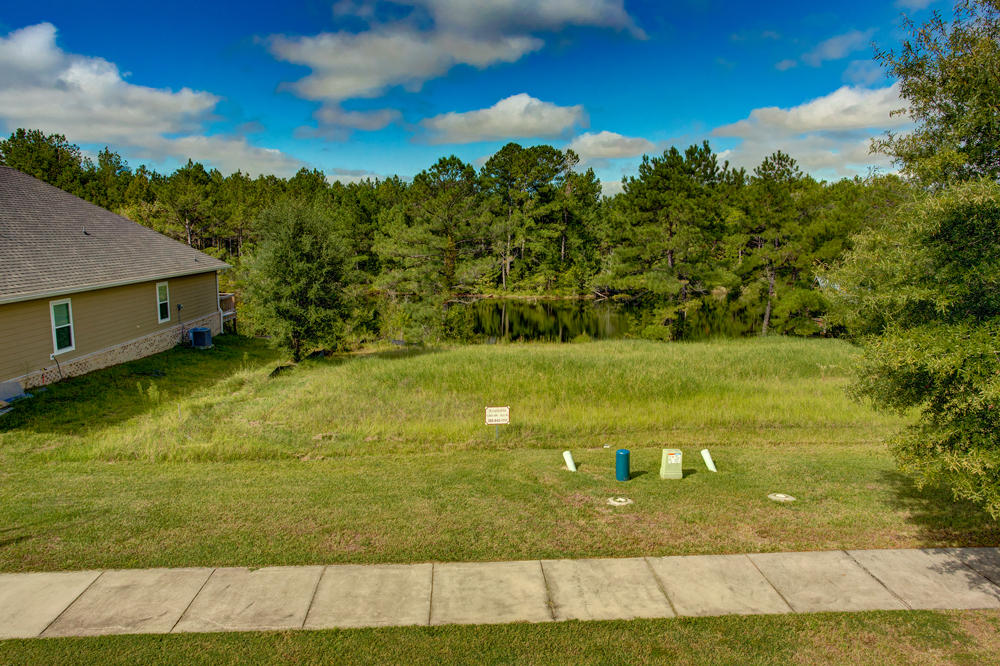 LAGRANGE LANDING - Land