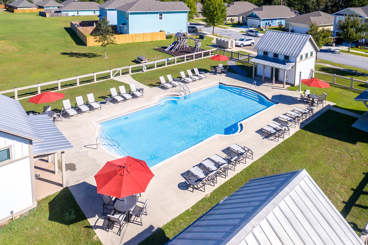 LAGRANGE LANDING - Land