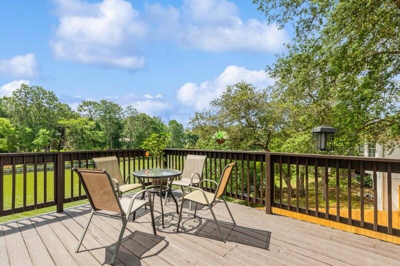 LAKE WAY VILLAS 1 - Residential