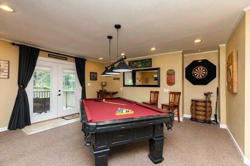 LAKE WAY VILLAS 1 - Residential