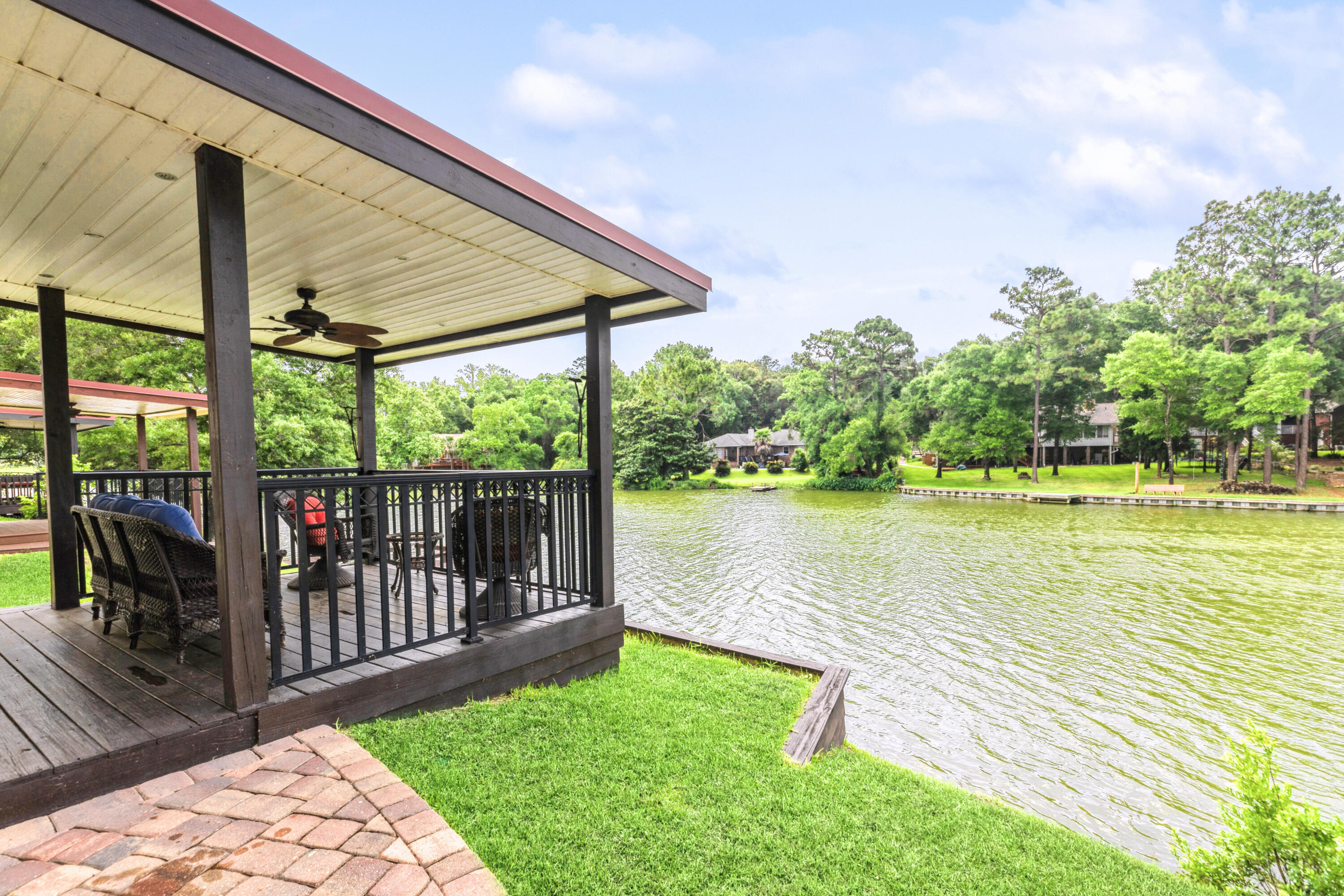 Lakefront Luxury Awaits at Rocky Bayou Country Club Estates. Discover the perfect blend of elegance and tranquility in this stunning end-unit villa on Lake Henderson. Enter the home through your own private courtyard. Tucked away in a quiet cul-de-sac, this home offers tranquil water views from the main living area and master bedroom, creating an atmosphere of pure relaxation. Step inside to find new hardwood flooring and carpet on the main floor, complemented by soaring vaulted ceilings. Windows flood the space with natural light. The gas fireplace provides warmth and charm, while the kitchen's office alcove offers a peaceful spot to take in the surrounding scenery.The master suite is a true retreat, featuring a whirlpool tub, large walk-in shower, skylights, and walk-in closet. Outside, embrace lakeside living with 3 decks and a terraced hill with paver steps leading to the lake. Enjoy effortless entertaining with a natural gas hookup for your grill, plus a shared dock for easy lake access.
The spacious 2.5-car garage and ample storage ensure all your needs are met, while the HOA-maintained lawn keeps the property pristine year-round.
With a 2022 inspection confirming 25 years of remaining life on the metal roof, a termite bond in place, and a desirable location in Rocky Bayou Country Club Estates, this villa offers the ideal opportunity to live a life of leisure on the lake.
Make this lakeside dream your reality today!