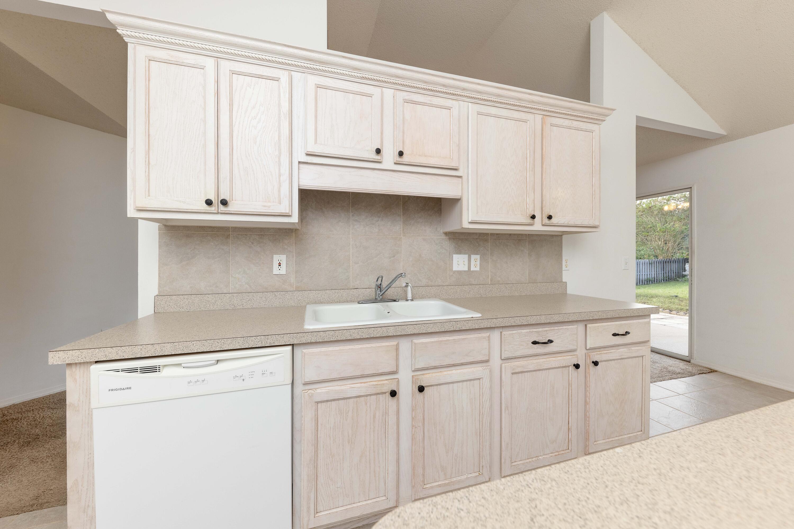 Antioch Est III - Residential