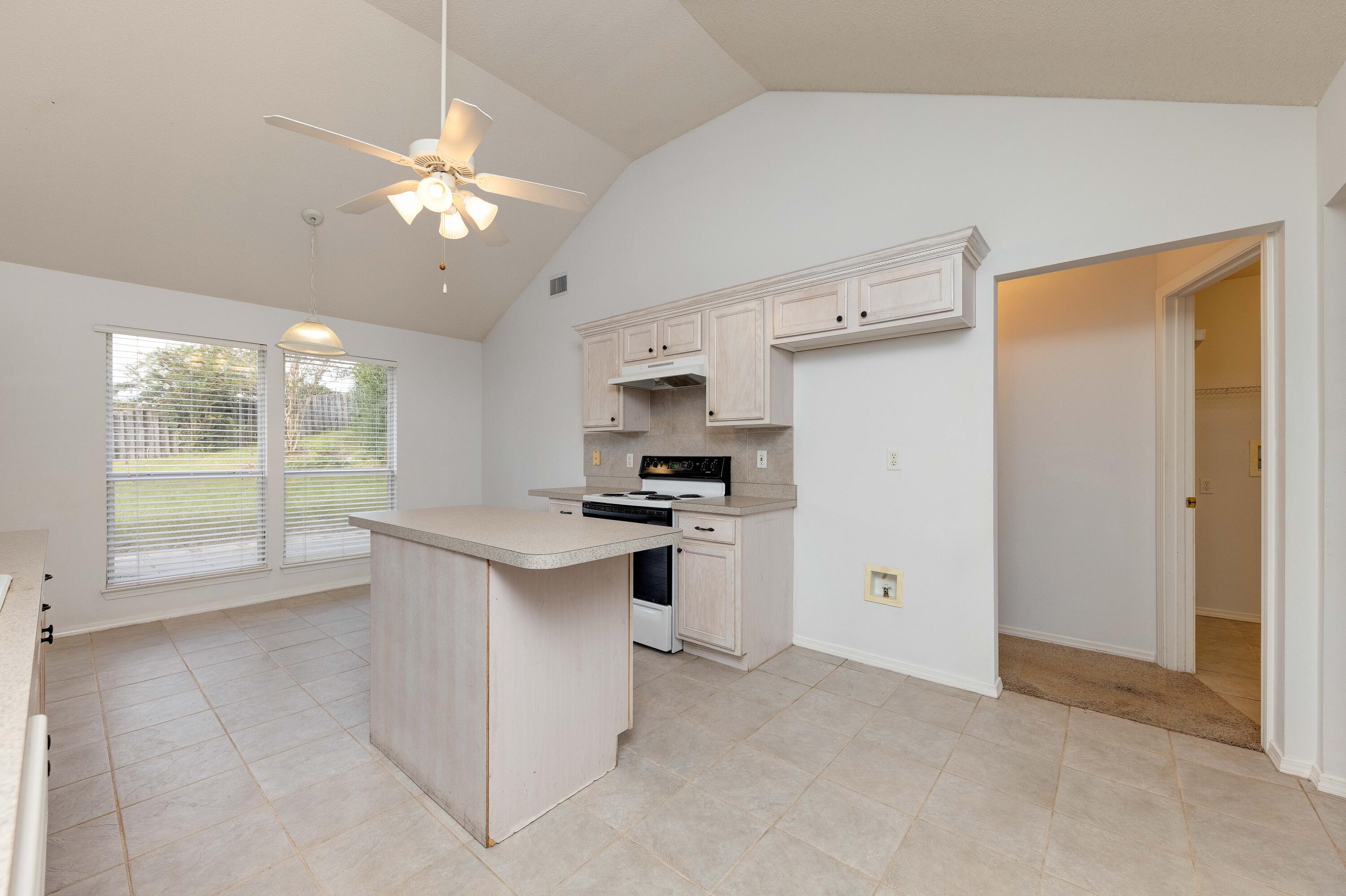 Antioch Est III - Residential