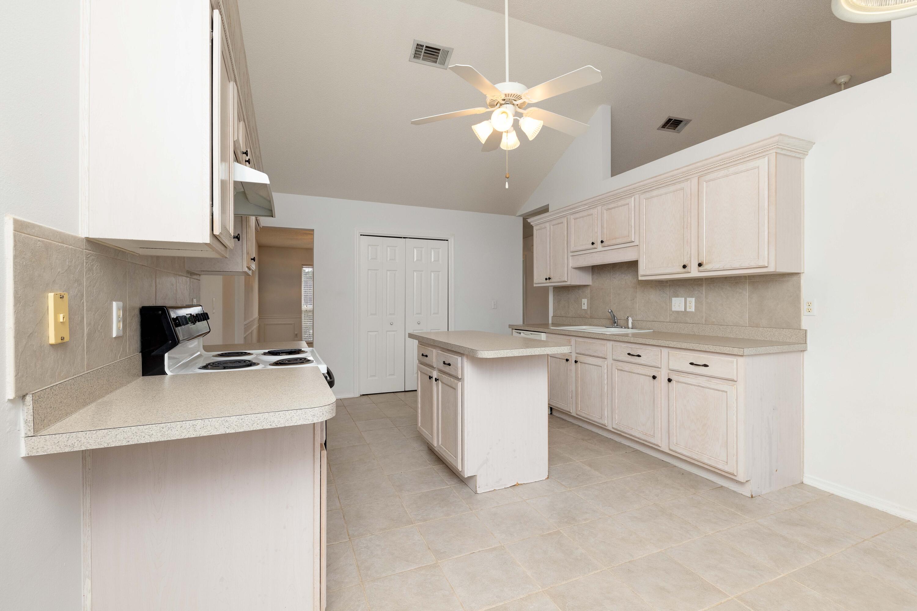 Antioch Est III - Residential