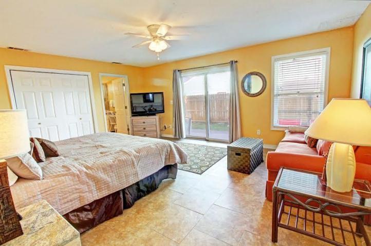 SUMMER HAVEN NORTH T/H - Residential