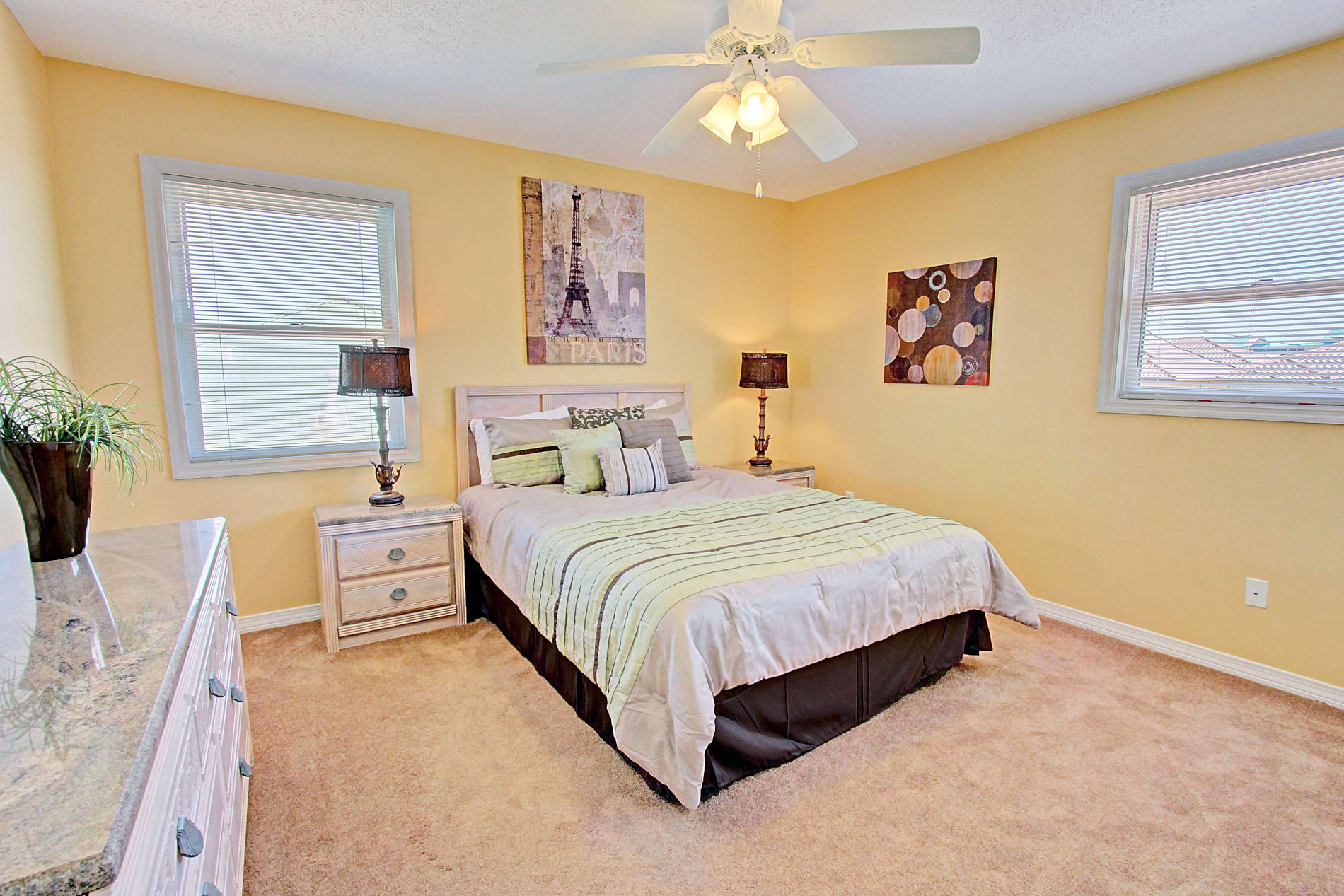 SUMMER HAVEN NORTH T/H - Residential