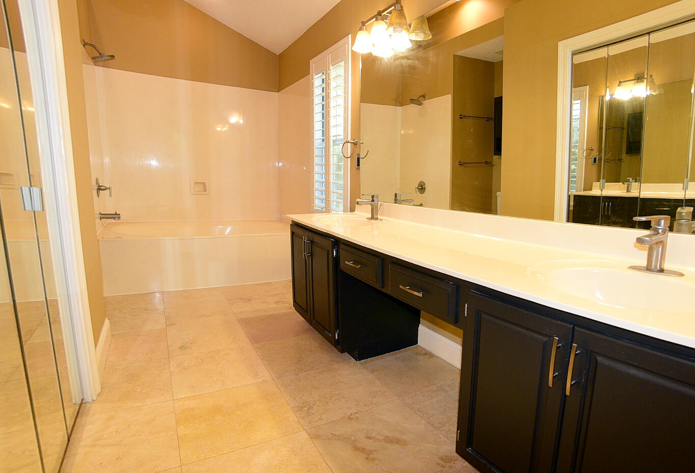 PARKWOOD ESTATES PH 1 BLUEWATER BAY - Residential