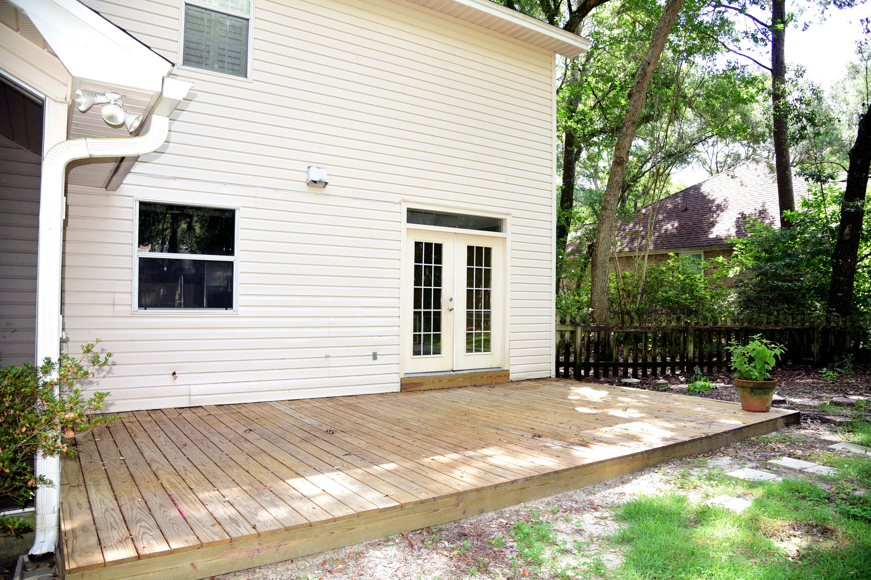 PARKWOOD ESTATES PH 1 BLUEWATER BAY - Residential