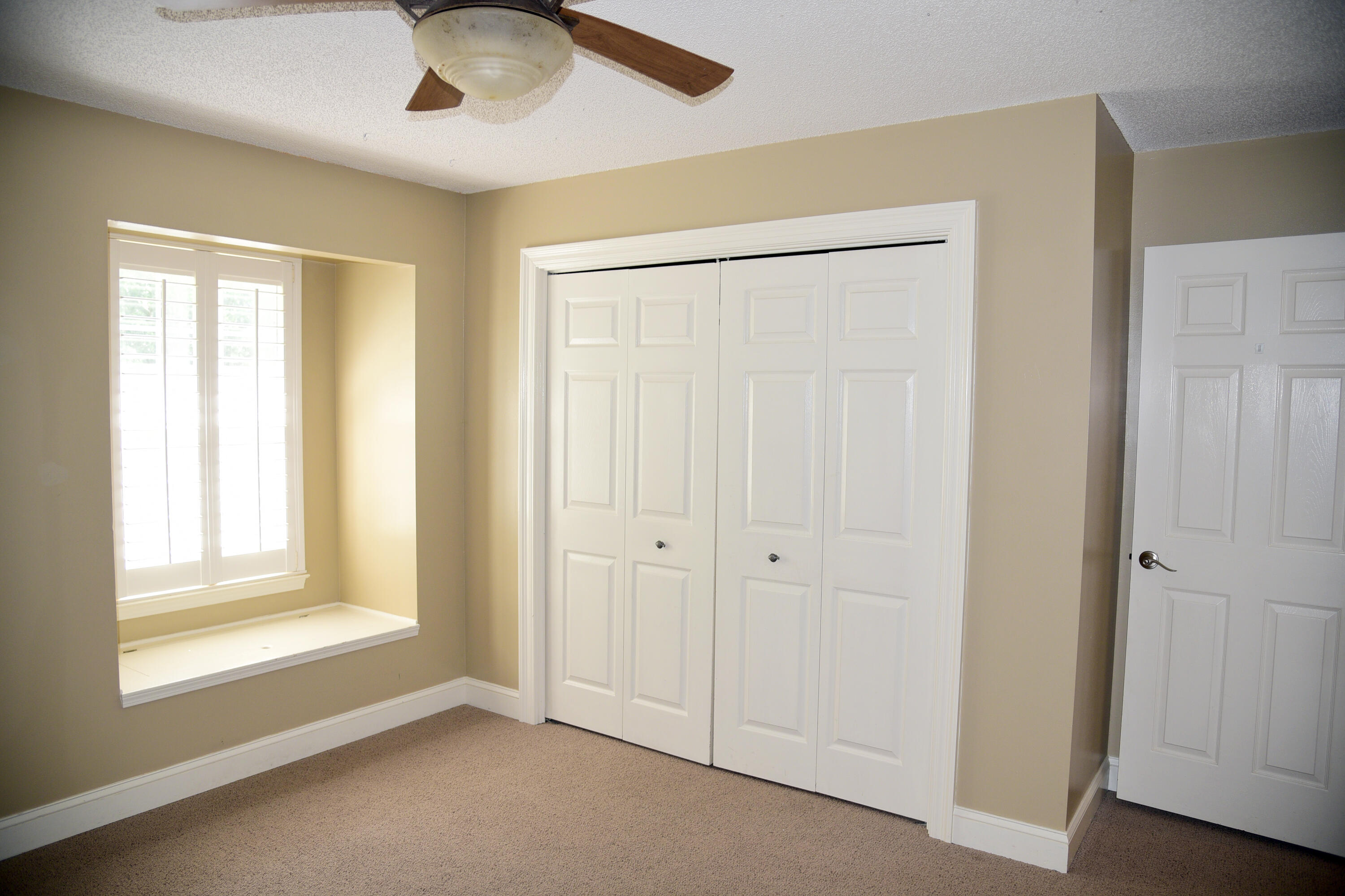 PARKWOOD ESTATES PH 1 BLUEWATER BAY - Residential