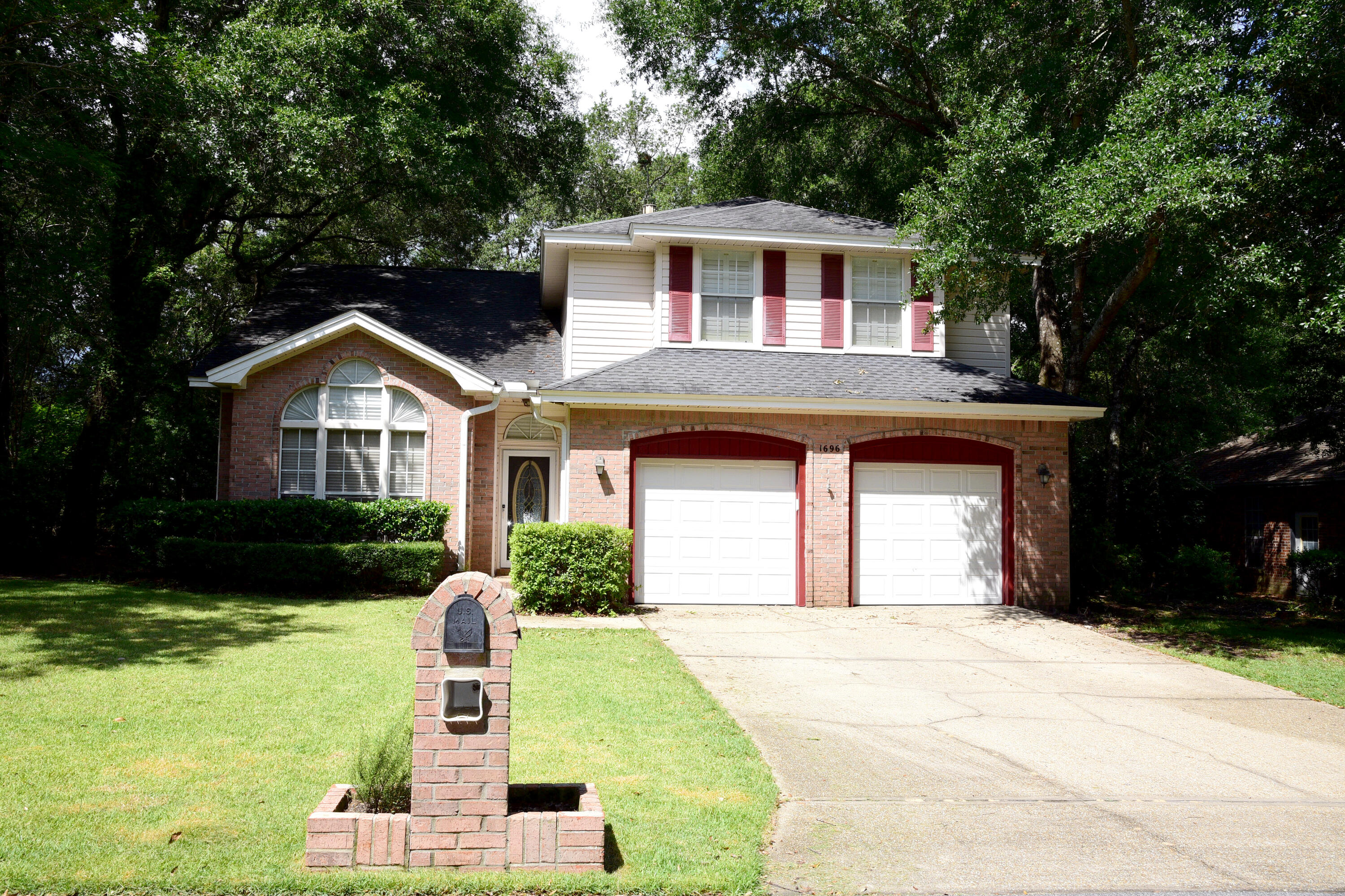 PARKWOOD ESTATES PH 1 BLUEWATER BAY - Residential