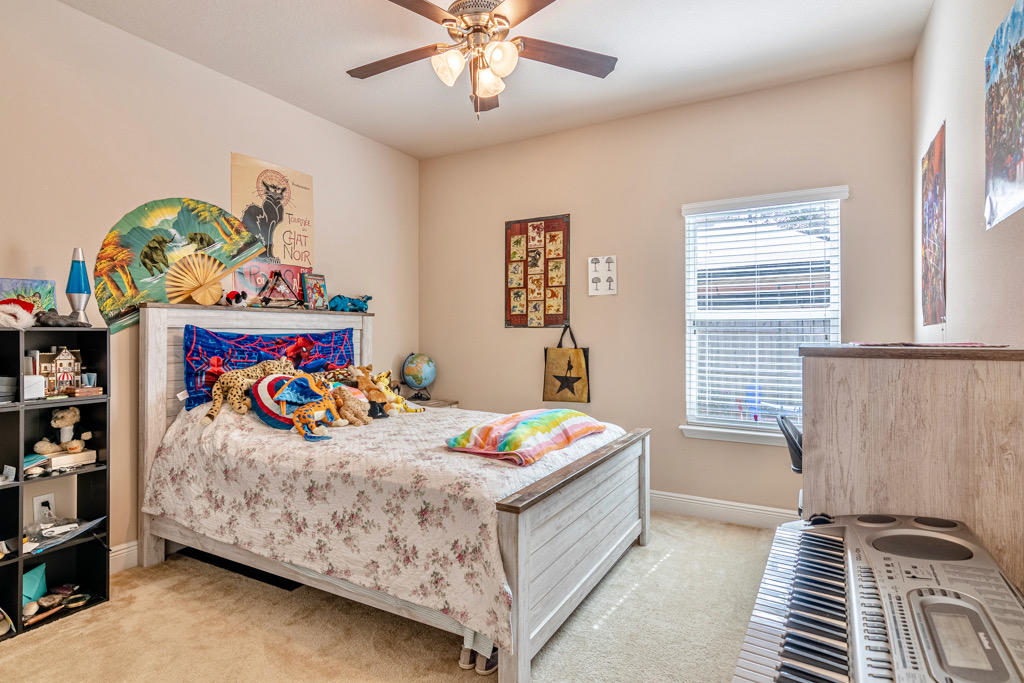 LAGRANGE LANDING - Residential