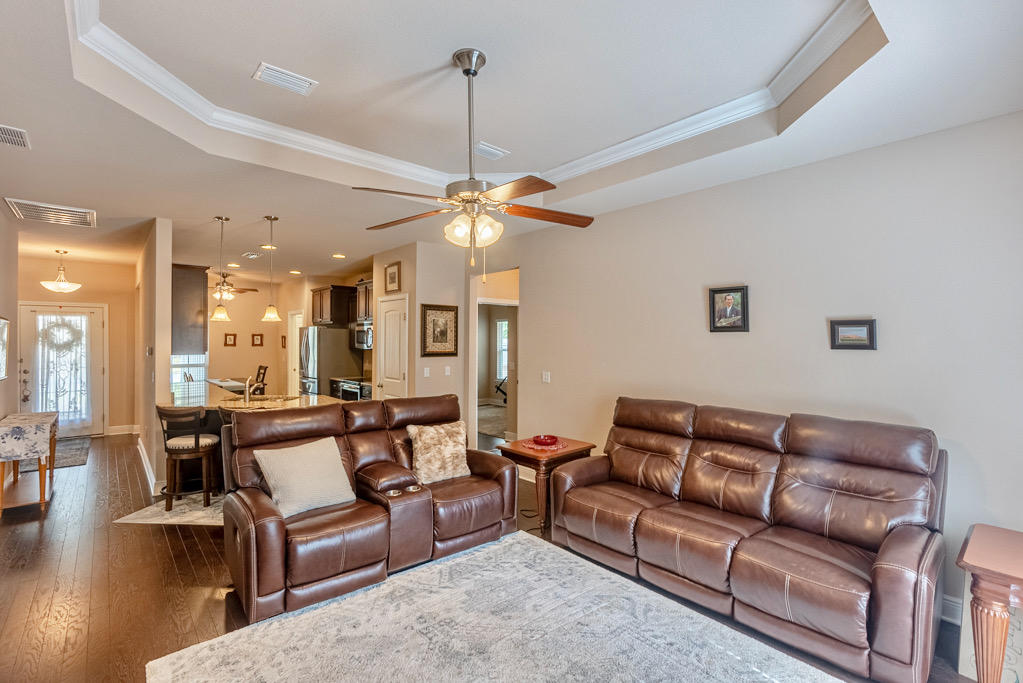 LAGRANGE LANDING - Residential