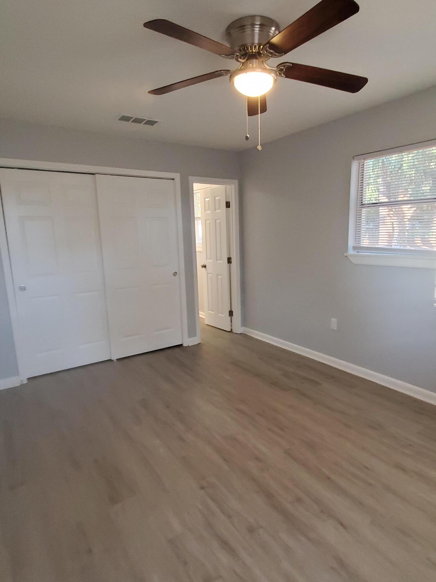 SEABREEZE 4TH ADDN - Residential Lease