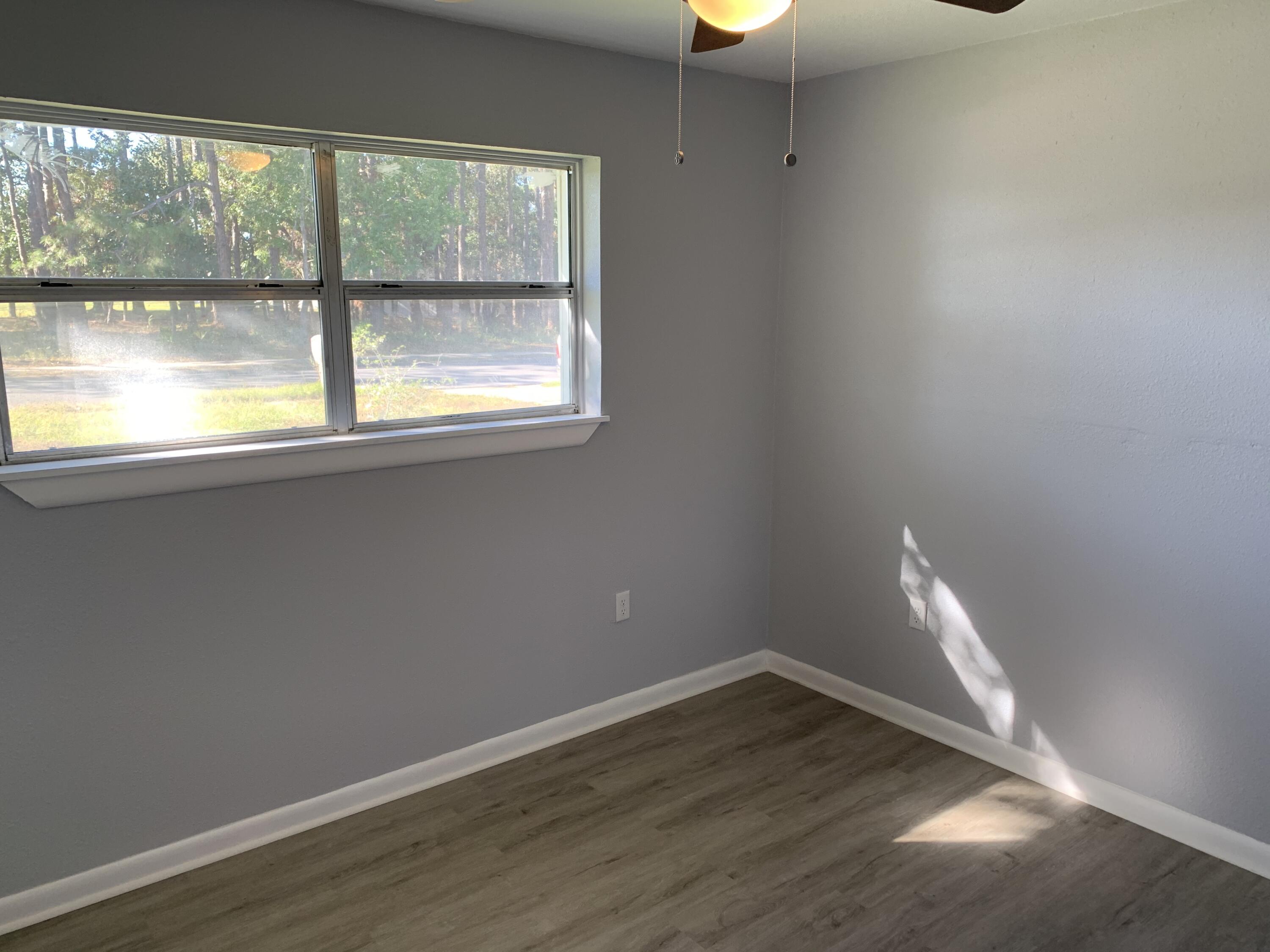 SEABREEZE 4TH ADDN - Residential Lease