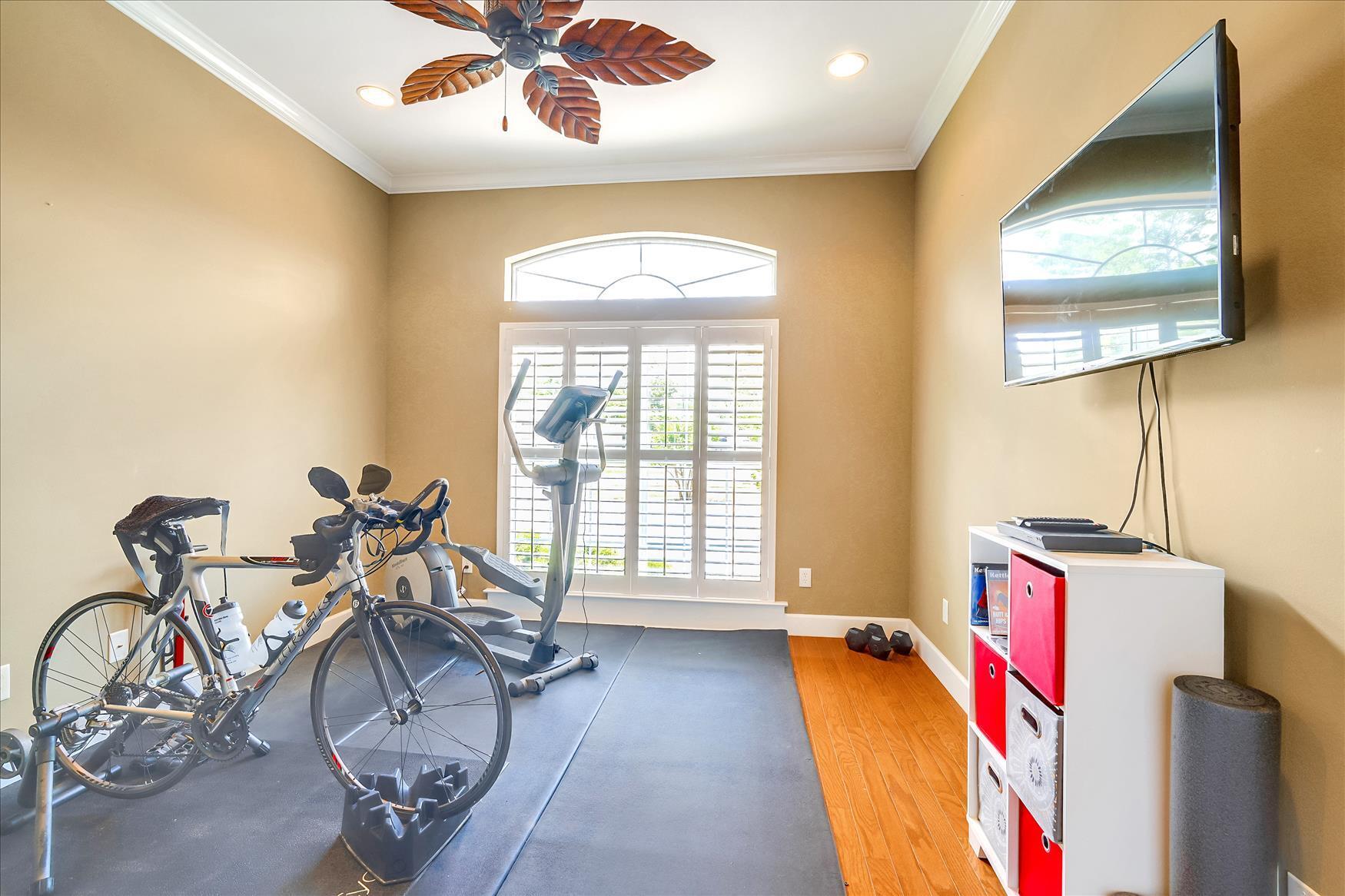 BAYSHORE PLACE PH 1 - Residential