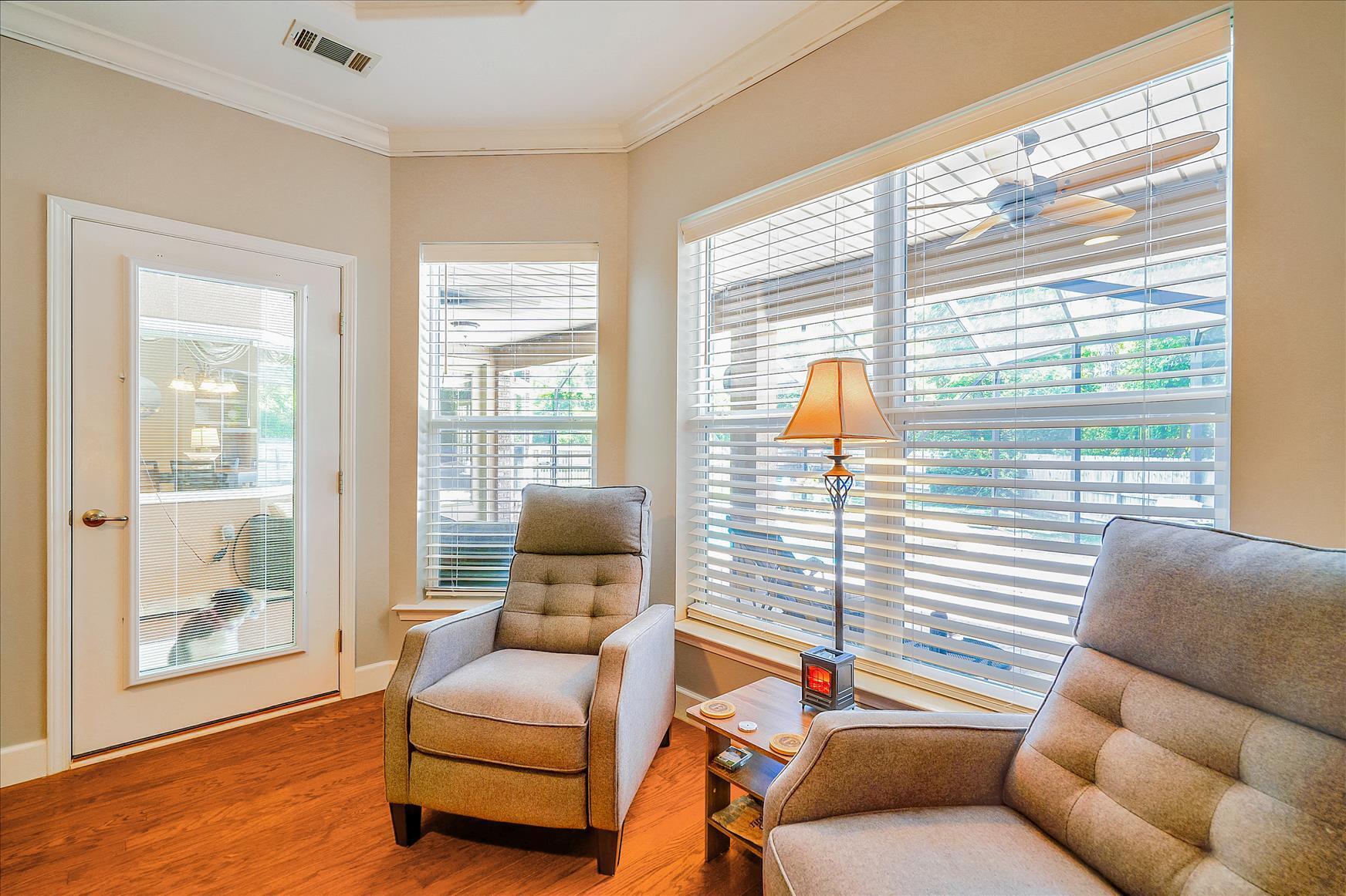 BAYSHORE PLACE PH 1 - Residential