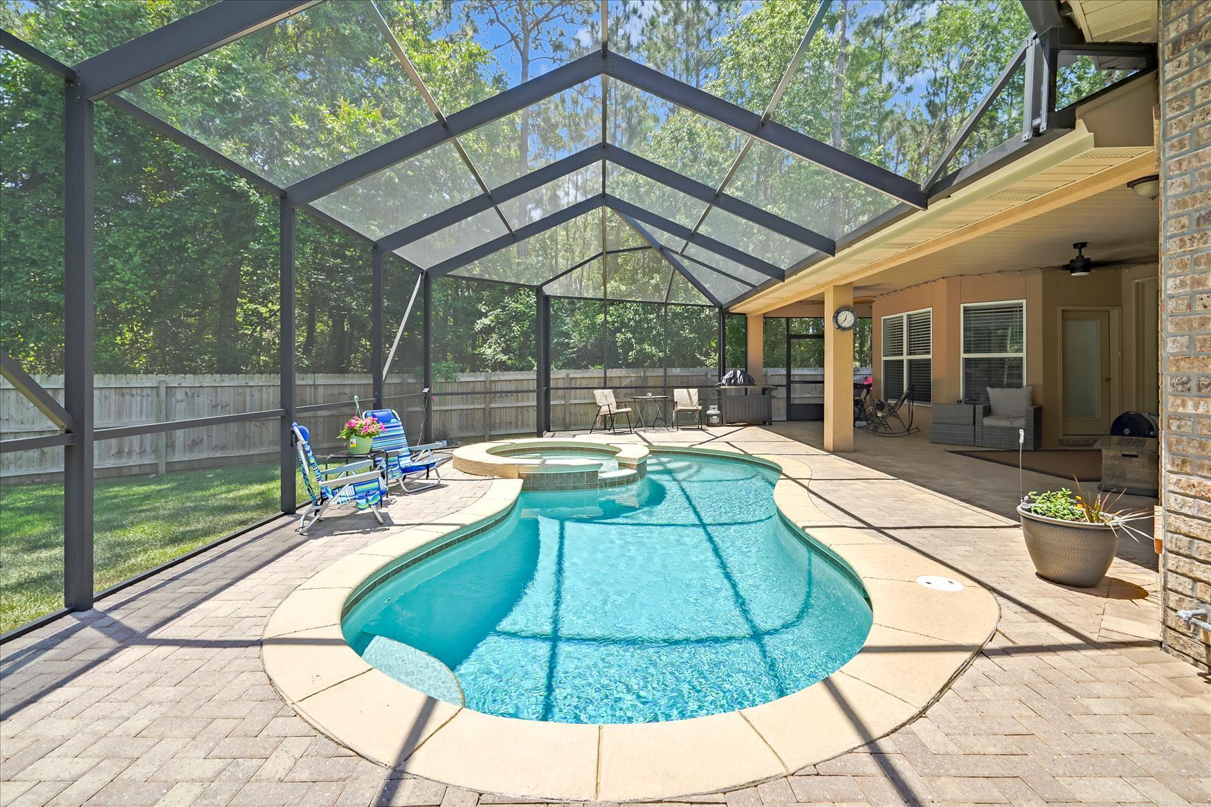 BAYSHORE PLACE PH 1 - Residential