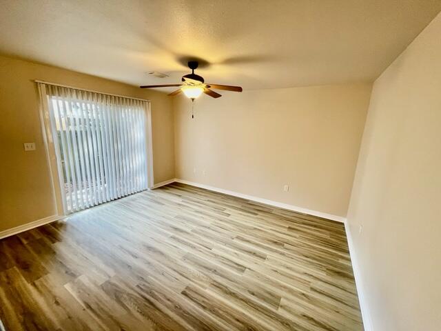 SHADY OAKS - Residential Lease